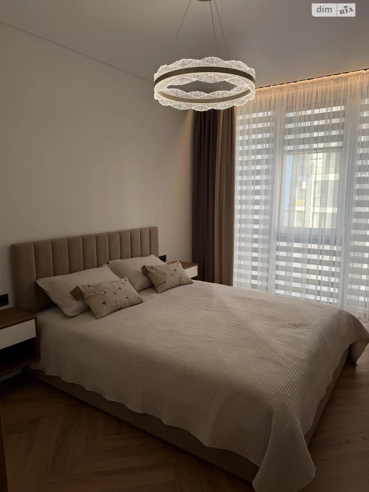 Продается 2-комнатная квартира 53 кв. м в Ужгороде, ул. Бабьяка, 8 - фото 1