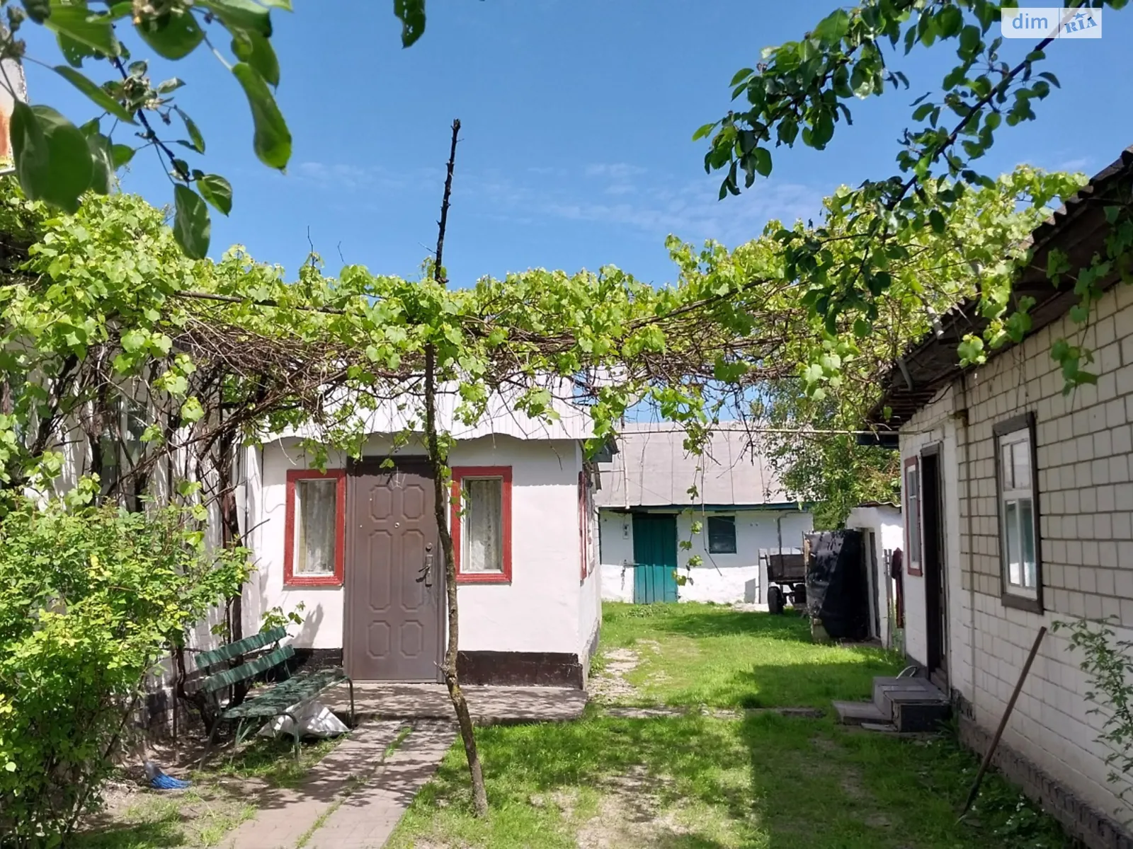 Продается одноэтажный дом 62 кв. м с садом, цена: 9000 $ - фото 1