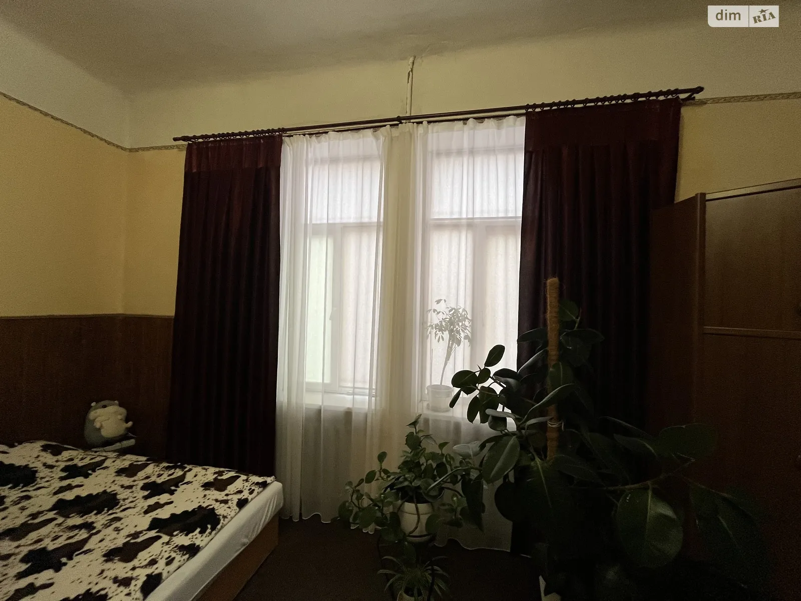 Продается 1-комнатная квартира 43 кв. м в Черновцах, цена: 33990 $ - фото 1