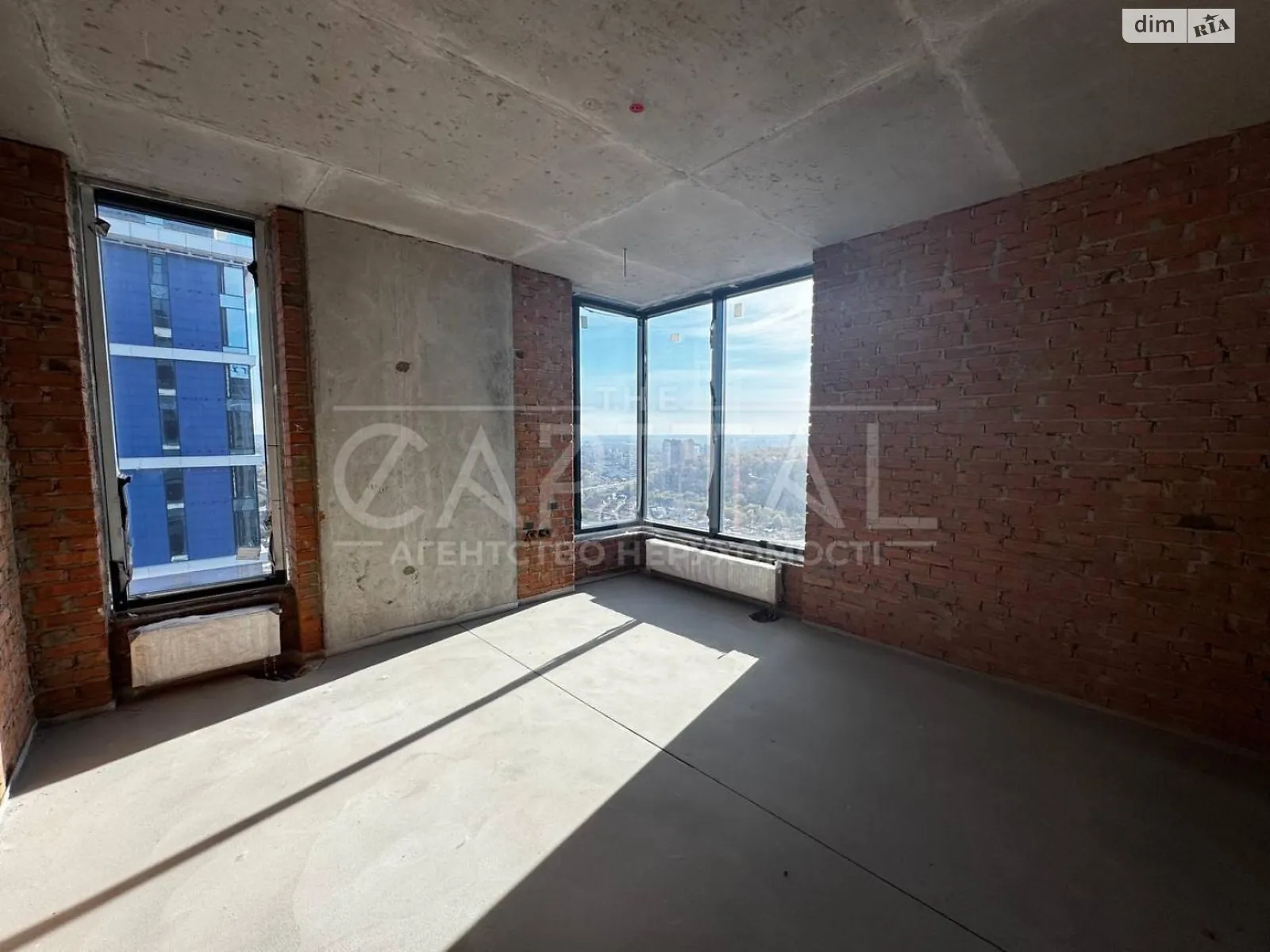 Продается 3-комнатная квартира 107 кв. м в Киеве, ул. Зверинецкая, 70 - фото 1