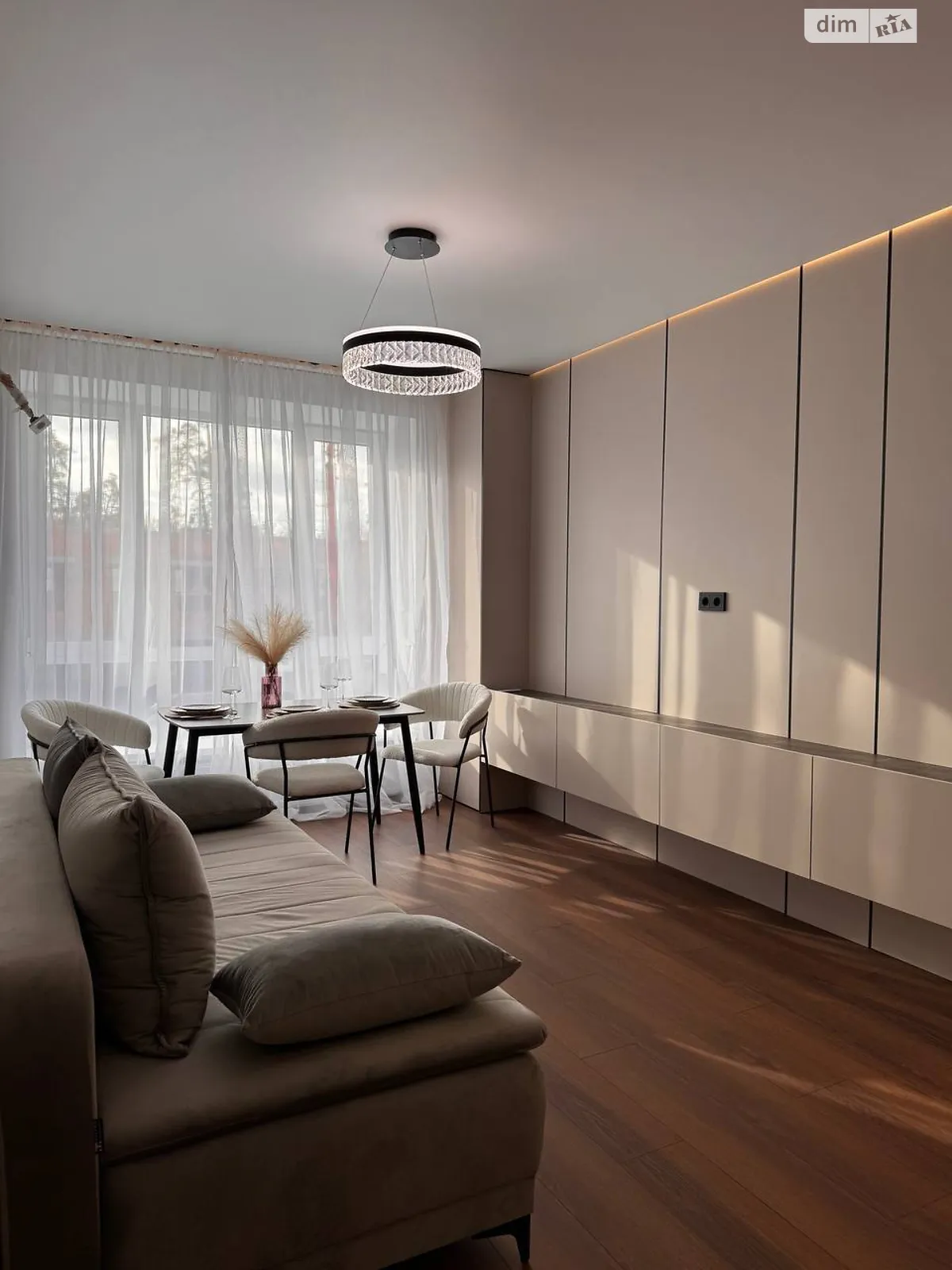 Продается 2-комнатная квартира 58.3 кв. м в Ирпене, ул. Павленко, 56 - фото 1