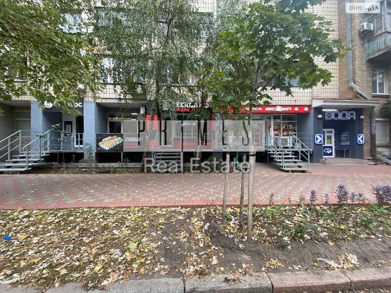 Сдается в аренду помещения свободного назначения 62 кв. м в 10-этажном здании, цена: 1100 $ - фото 1