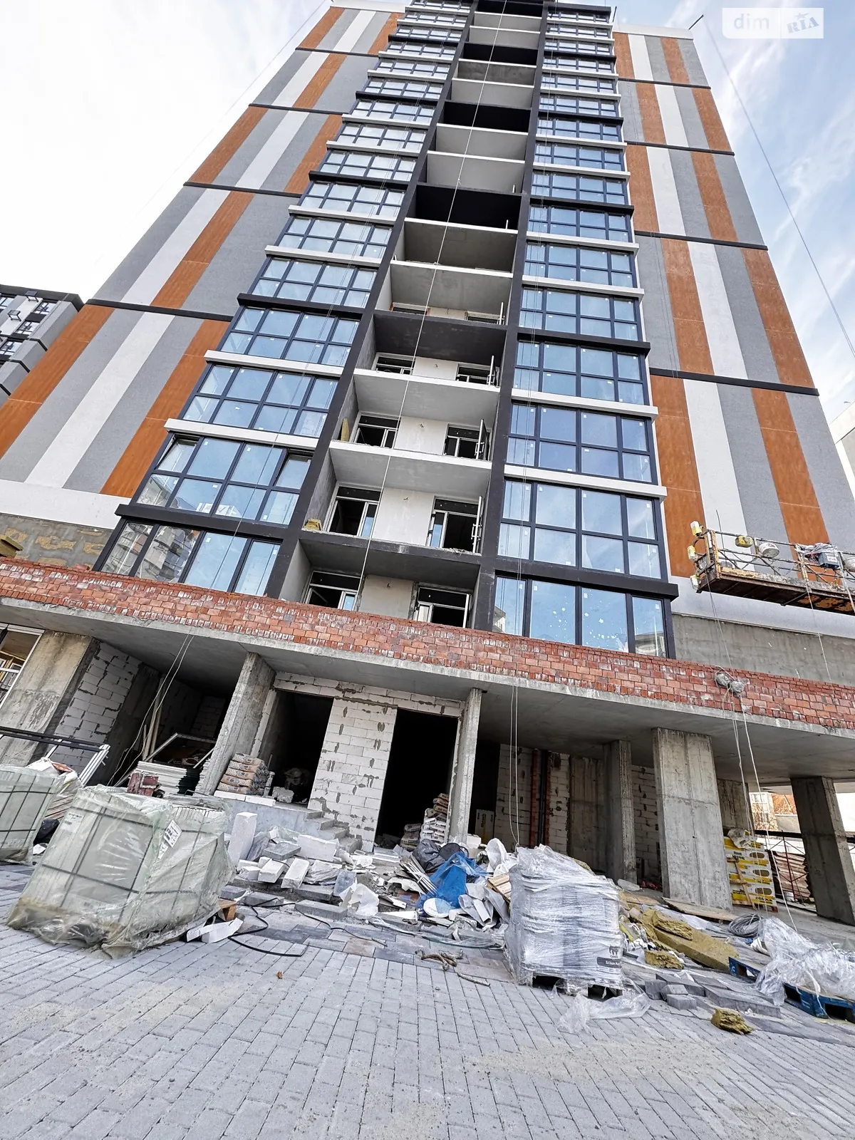 Продается 1-комнатная квартира 43.6 кв. м в Вишневом, ул. Европейская, 32/1Б - фото 1