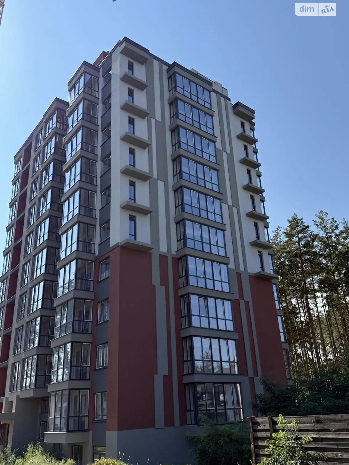 Продается 1-комнатная квартира 38.6 кв. м в Гостомеле, ул. Соборная, 2 - фото 1