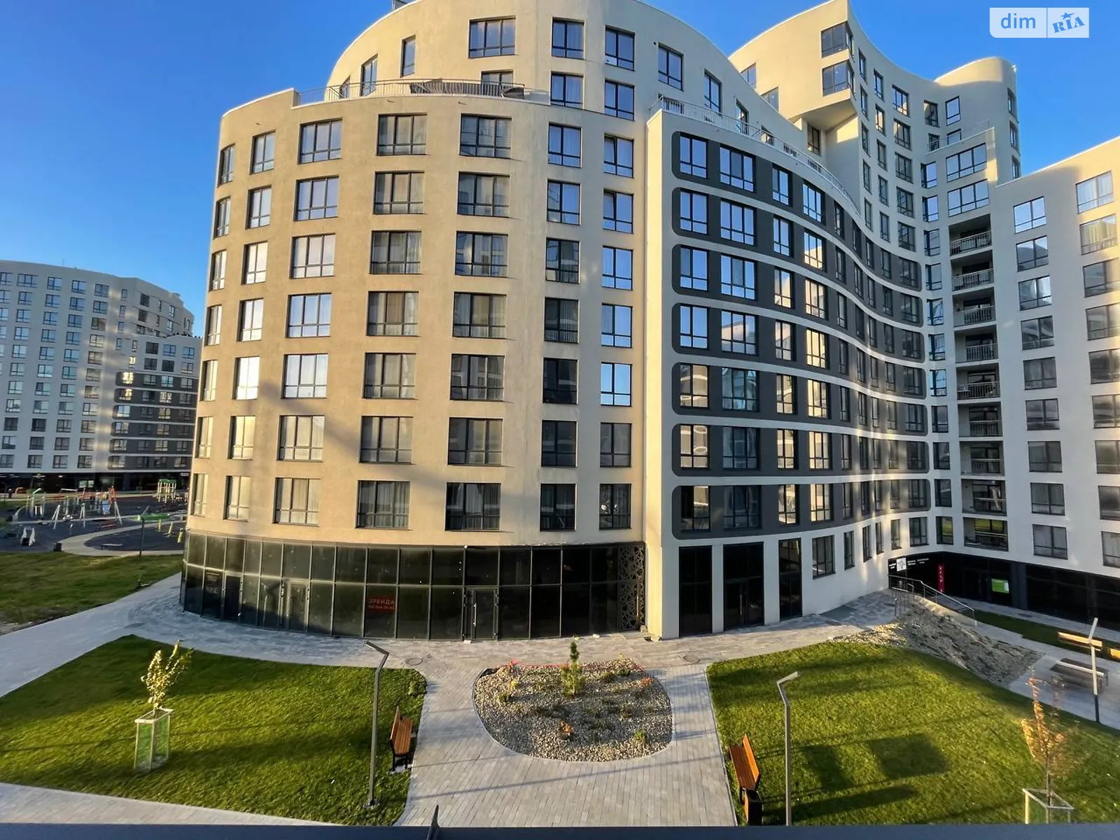 Продается 1-комнатная квартира 38.6 кв. м в Львове, ул. Кульпарковская, 93 корпус 5 - фото 1