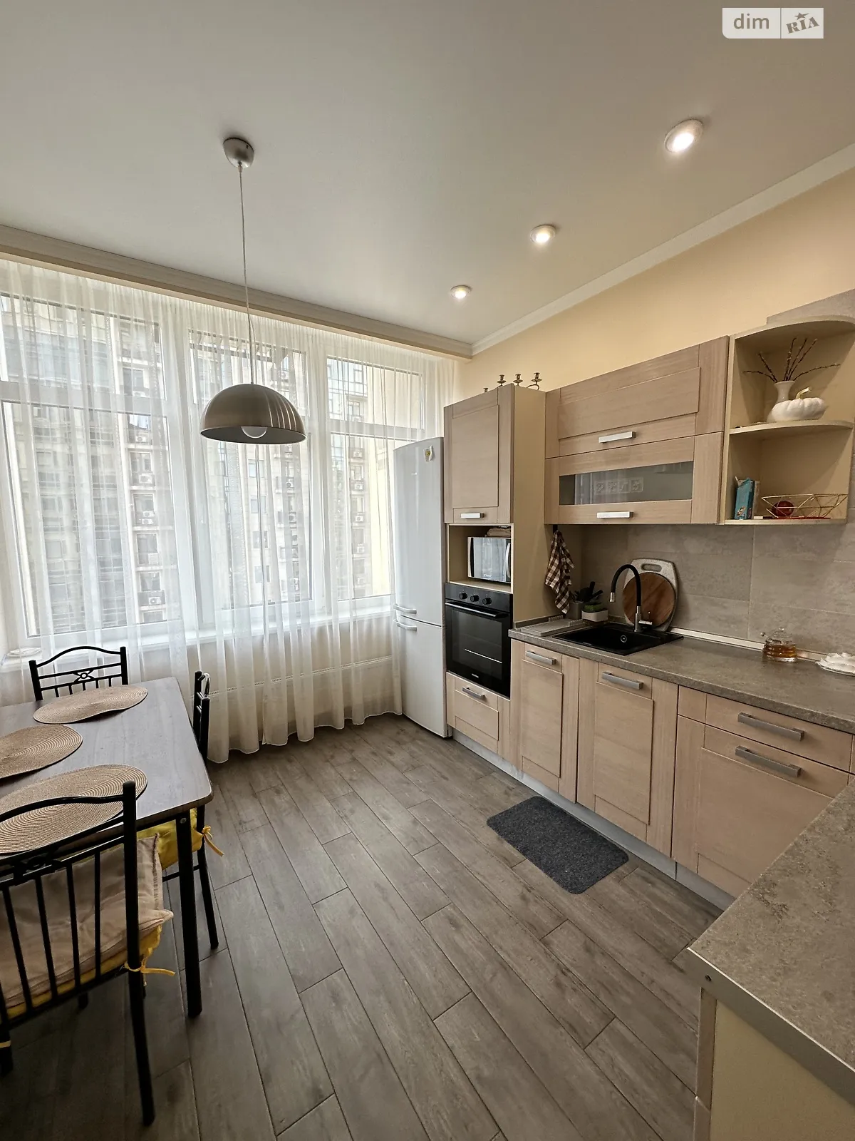 Продается 1-комнатная квартира 45 кв. м в Лиманке, ул. Жемчужная, 5А - фото 1