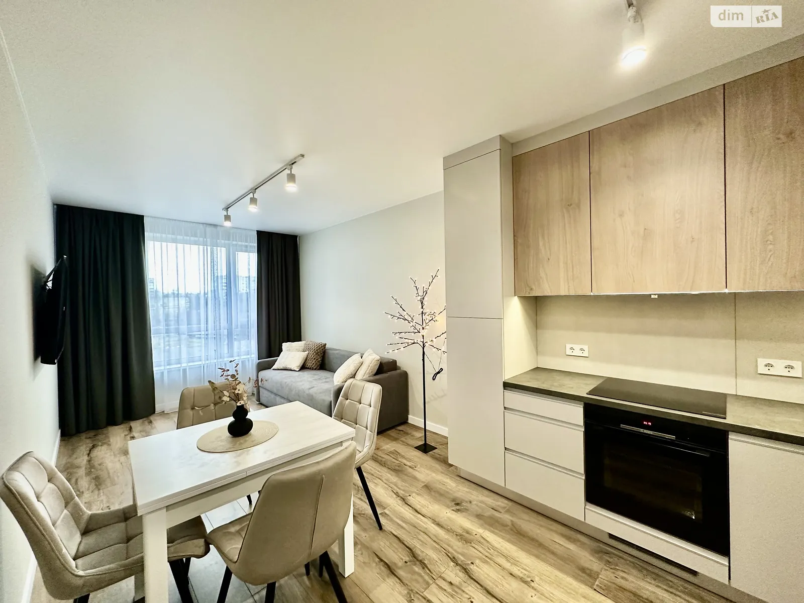 Продается 1-комнатная квартира 41 кв. м в Львове, цена: 97000 $ - фото 1