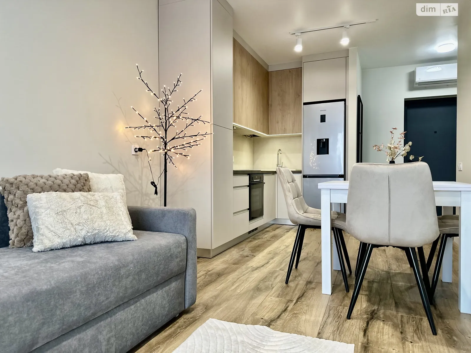 Продается 1-комнатная квартира 41 кв. м в Львове, цена: 94900 $ - фото 1