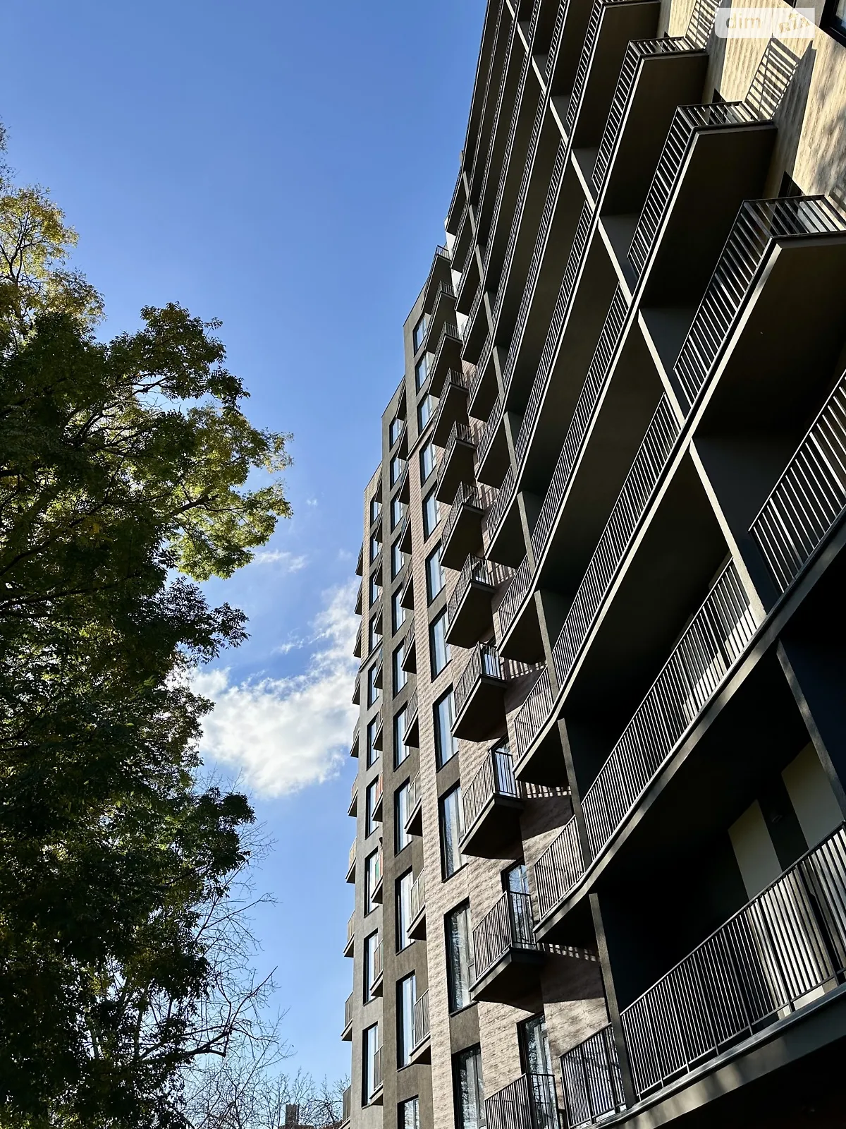 Продается 1-комнатная квартира 45.9 кв. м в Одессе, ул. Чубаевская, 1 - фото 1