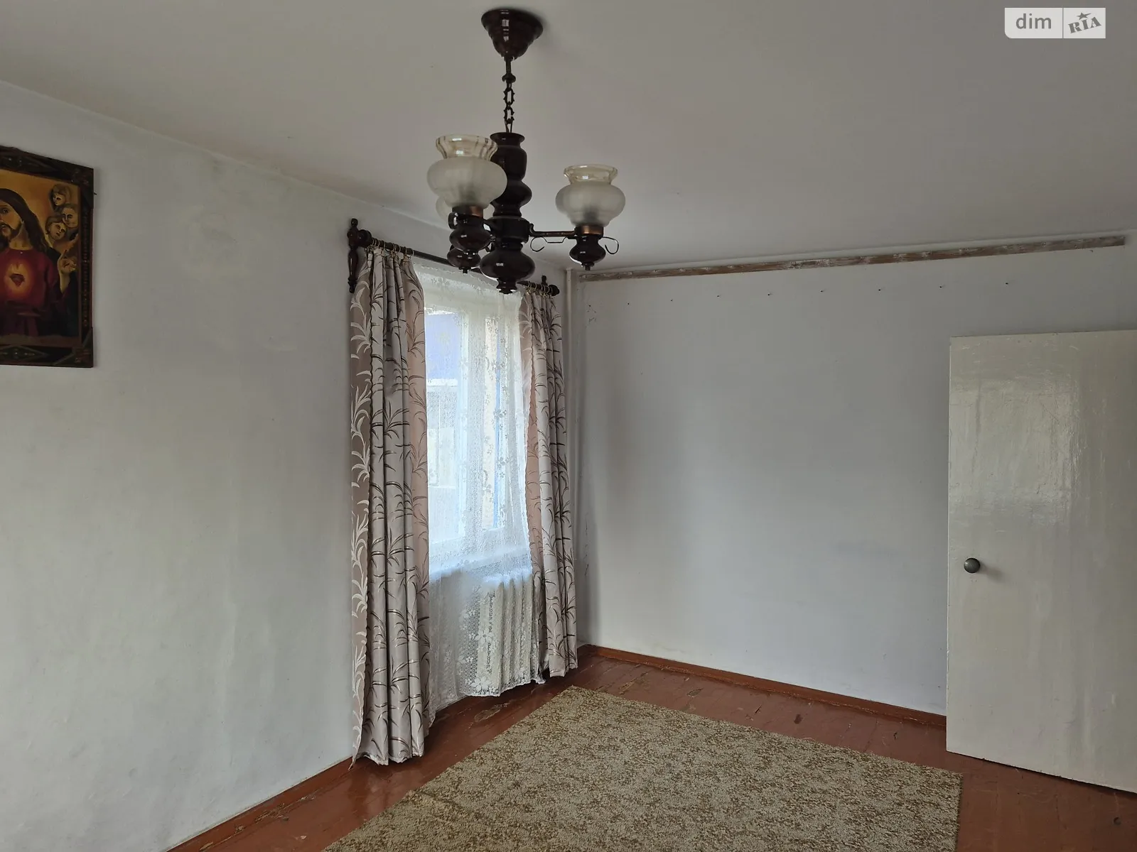 Продается 3-комнатная квартира 61 кв. м в Кривом Роге, ул. Карбышева, 11 - фото 1