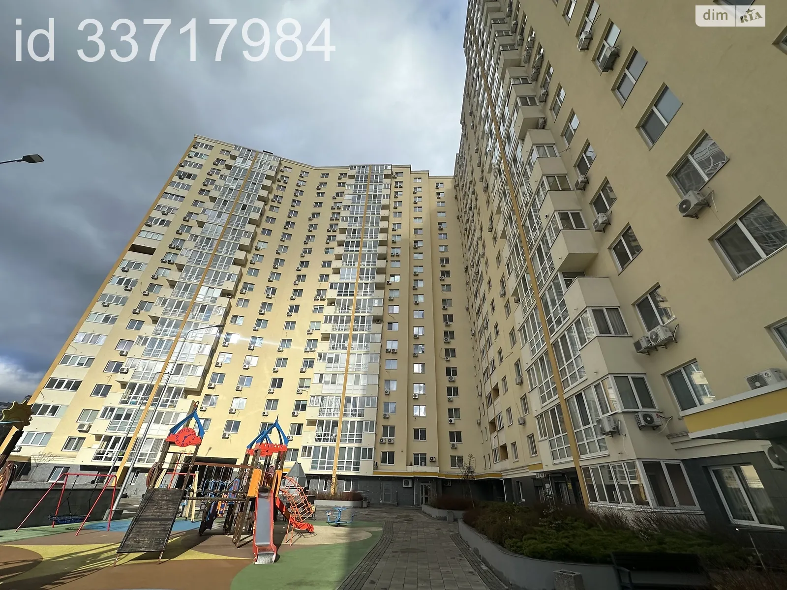 Продается 2-комнатная квартира 85.9 кв. м в Киеве, ул. Новомостицкая, 15 - фото 1