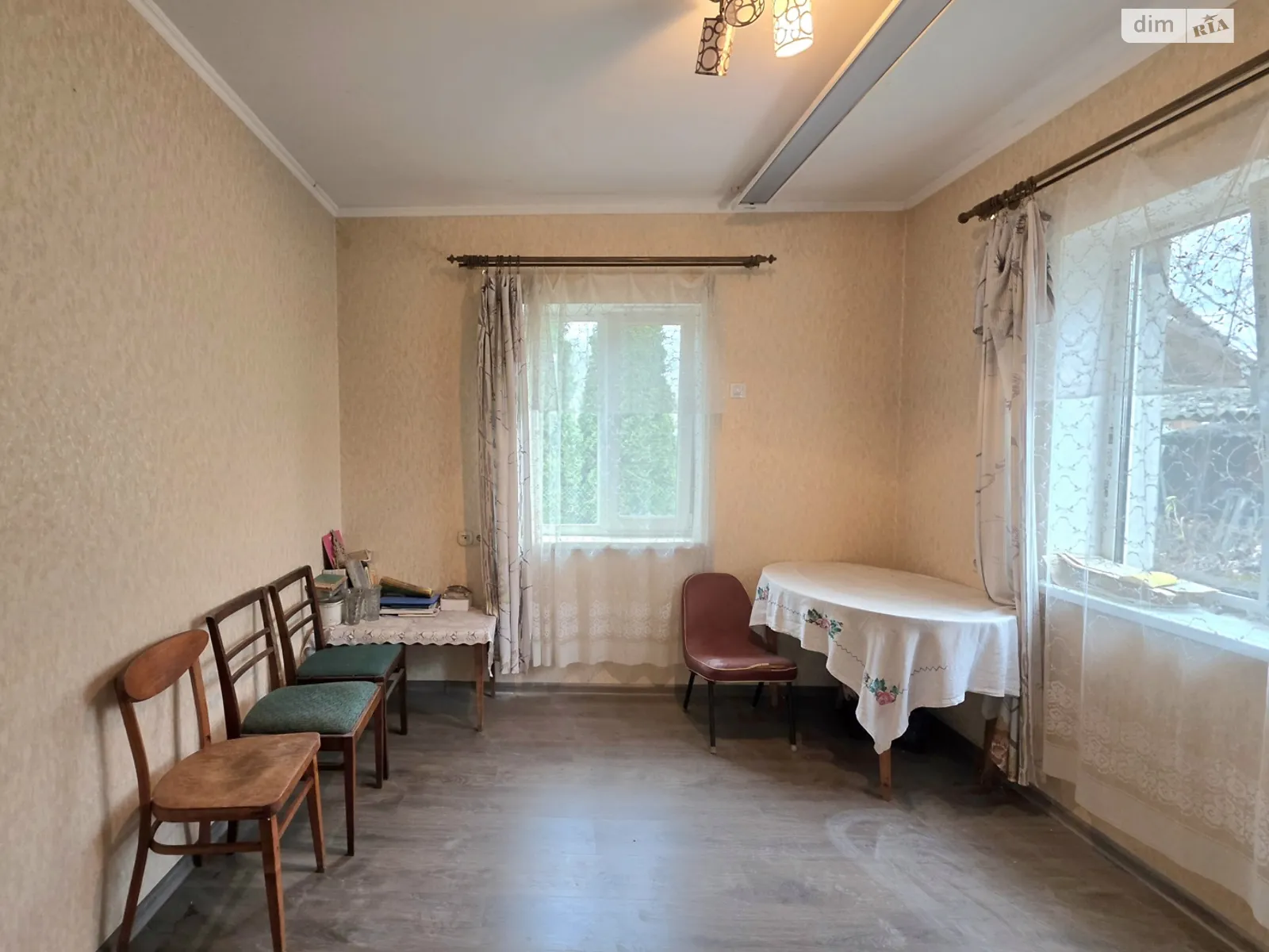 Продается одноэтажный дом 37 кв. м с бассейном, цена: 33500 $ - фото 1