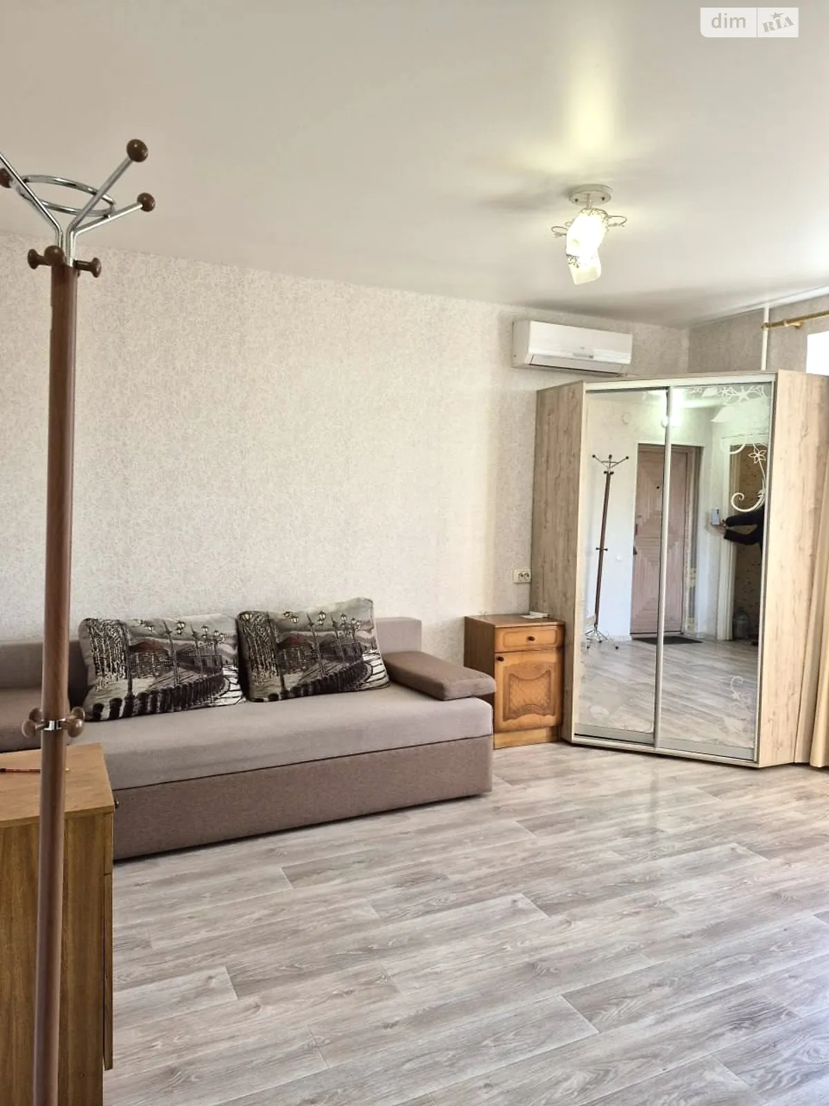 Сдается в аренду 1-комнатная квартира 30 кв. м в Одессе, цена: 6000 грн - фото 1