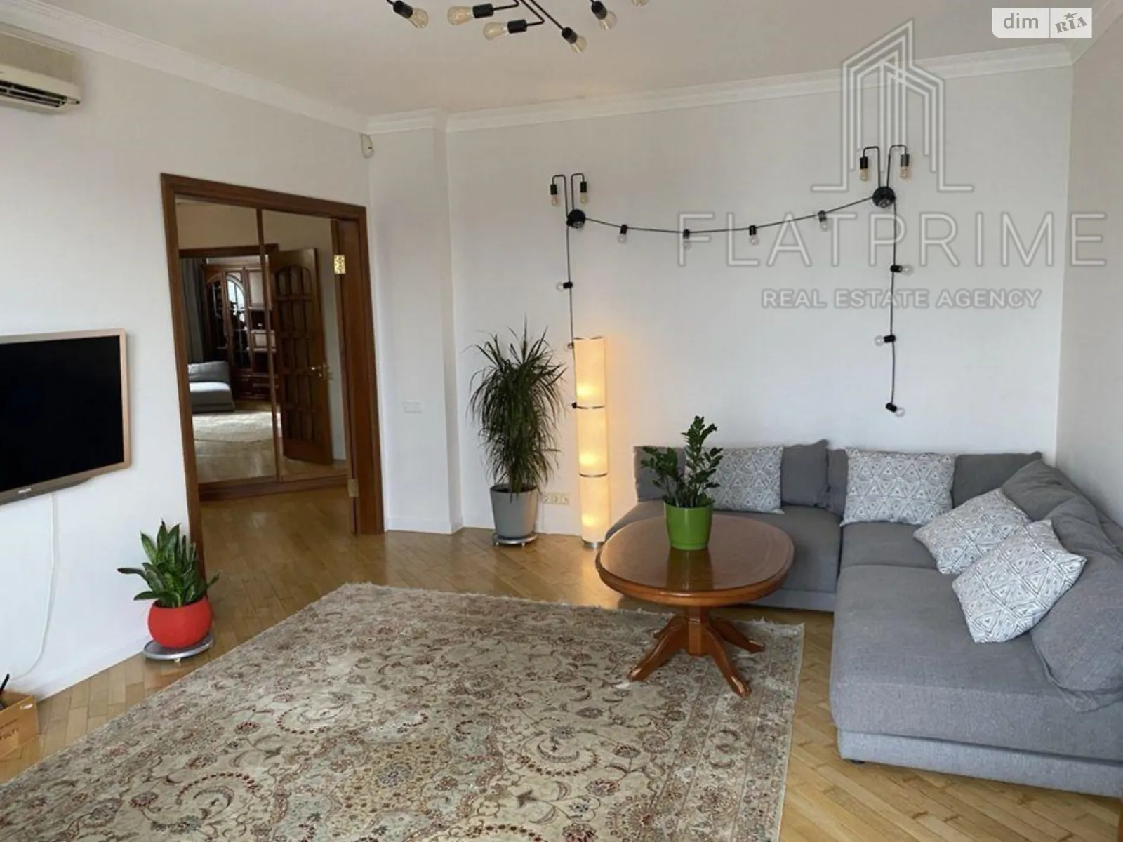 Продается 3-комнатная квартира 130 кв. м в Киеве, ул. Лескова, 1А - фото 1