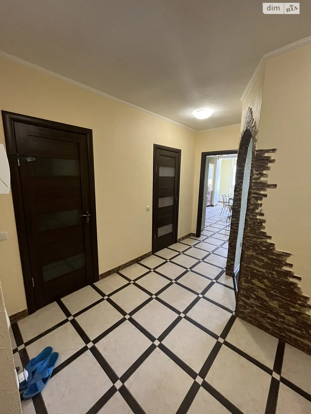 Продается 2-комнатная квартира 73.7 кв. м в Виннице, ул. Келецкая, 45Б корпус 2 - фото 1