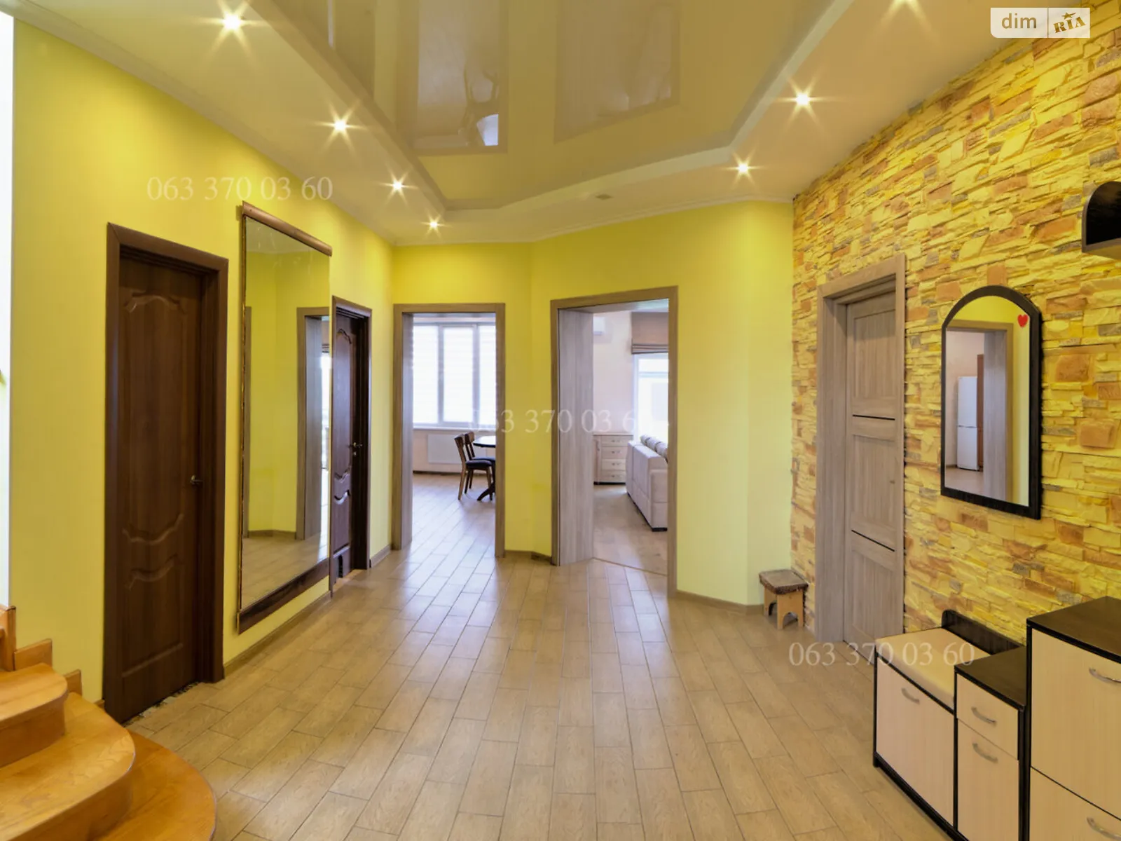 Продается дом на 2 этажа 188.3 кв. м с балконом, цена: 220000 $ - фото 1