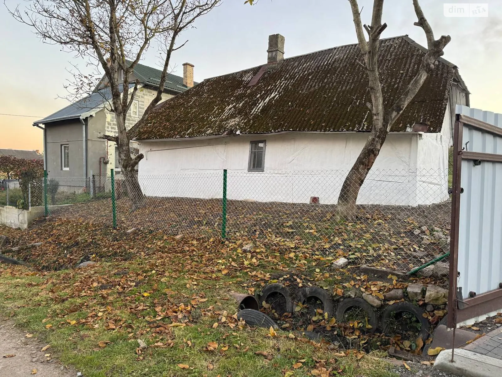 Продается одноэтажный дом 38 кв. м с гаражом, цена: 30000 $ - фото 1