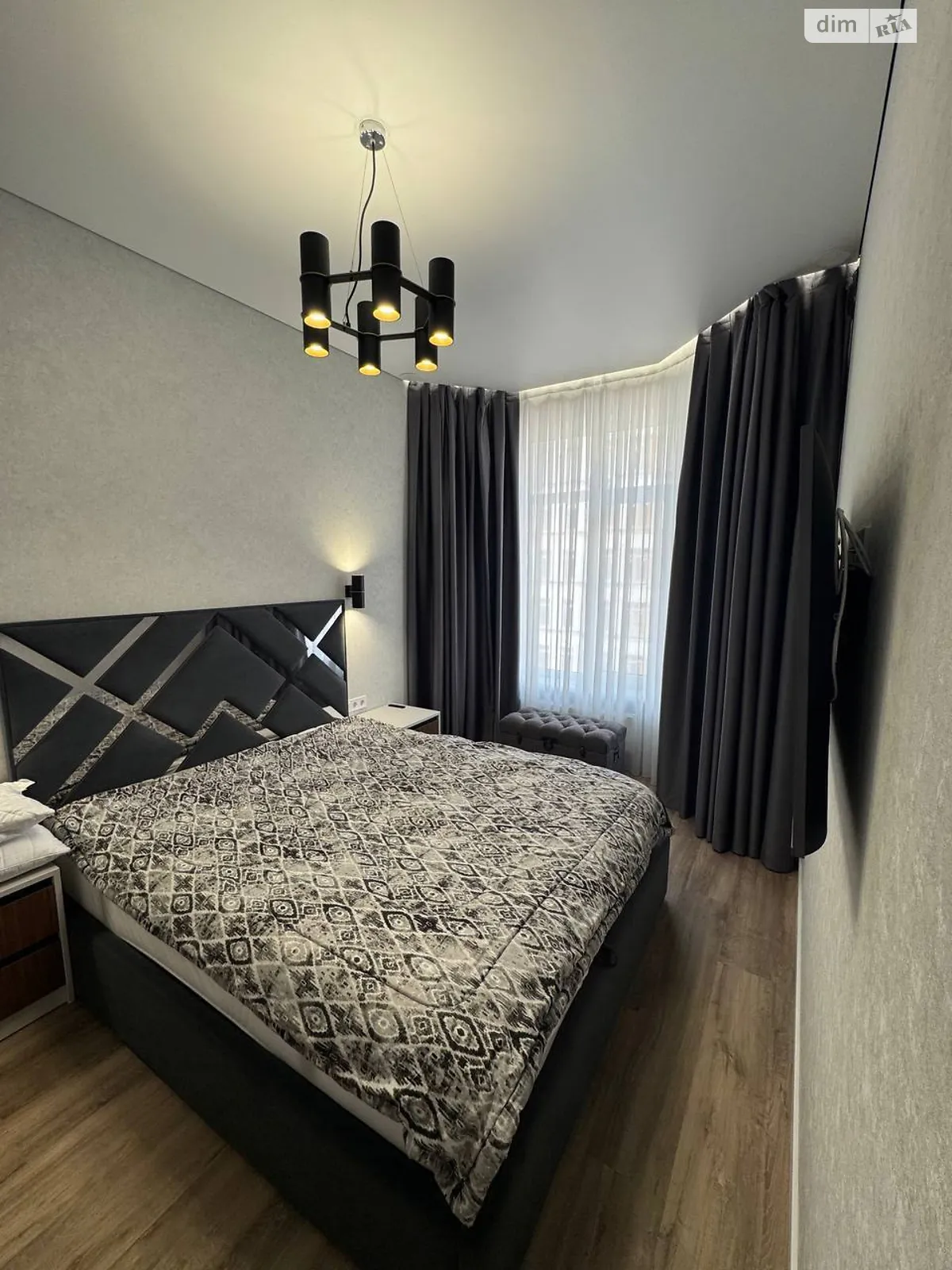 Сдается в аренду 1-комнатная квартира 50 кв. м в Одессе, ул. Дача Ковалевского, 91 - фото 1