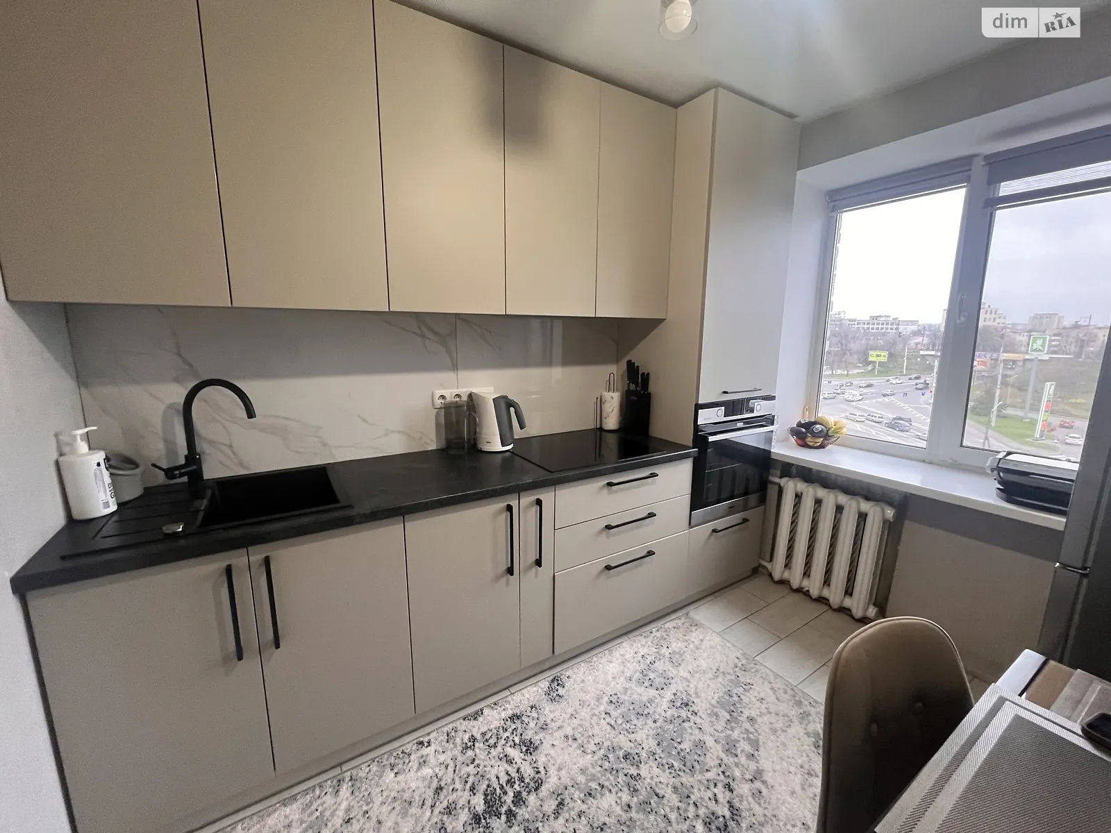 Продается 1-комнатная квартира 36.8 кв. м в Виннице, ул. Брацлавская, 1 - фото 1