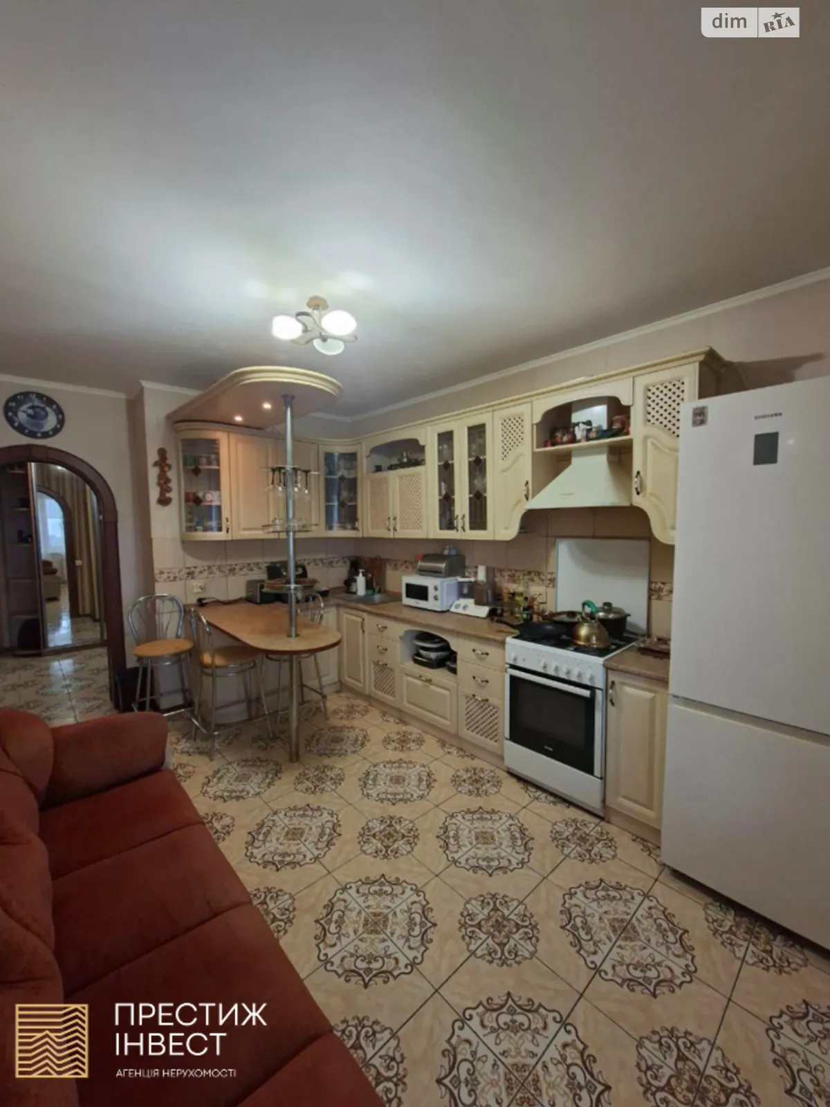 Продается 2-комнатная квартира 75.2 кв. м в Борисполе, ул. Франка, 9Б - фото 1