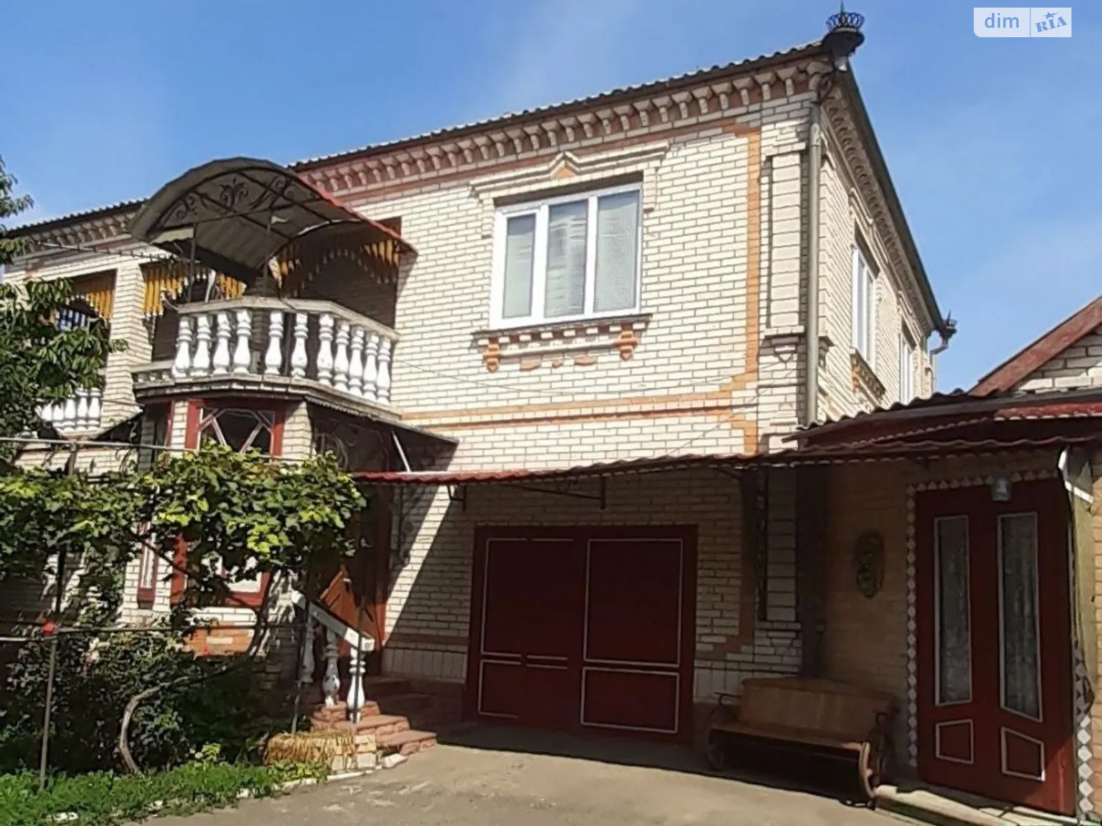 Продается дом на 2 этажа 156 кв. м с балконом, цена: 59000 $ - фото 1