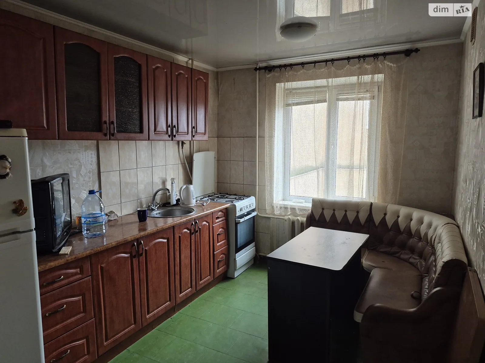 Продается 1-комнатная квартира 35.7 кв. м в Кривом Роге, ул. Сергея Колачевского(23 февраля), 93 - фото 1