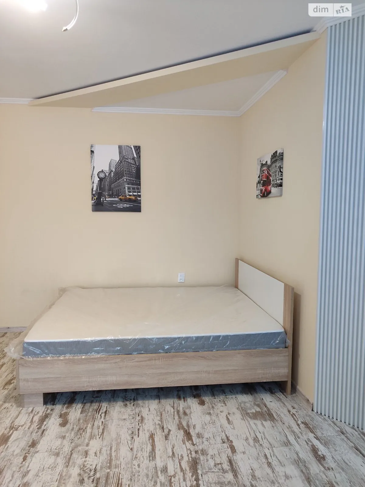 1-комнатная квартира 43 кв. м в Луцке, ул. Липинского, 15 - фото 1