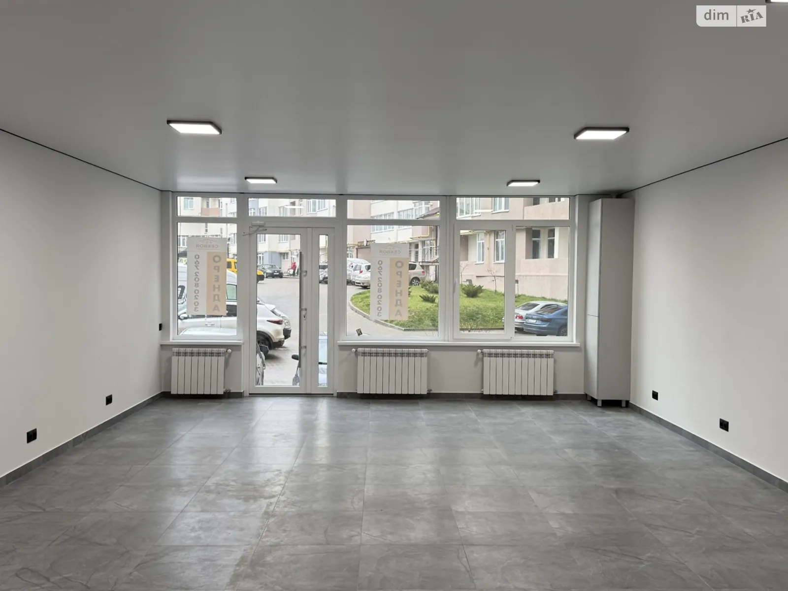 Сдается в аренду помещения свободного назначения 60 кв. м в 11-этажном здании, цена: 500 $ - фото 1