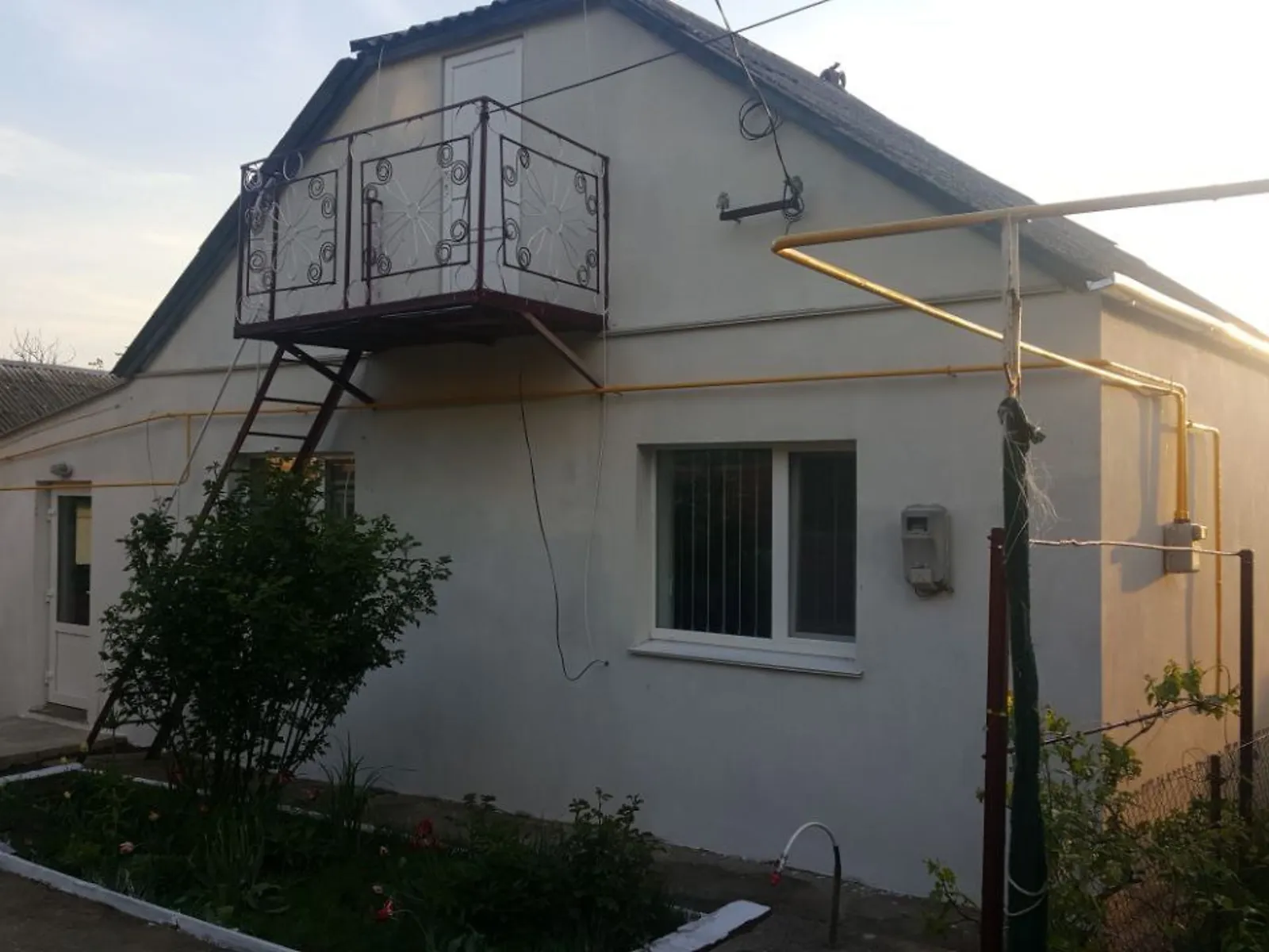 Продается одноэтажный дом 80 кв. м с баней/сауной, ул. Родниковая(Николая Островского) - фото 1