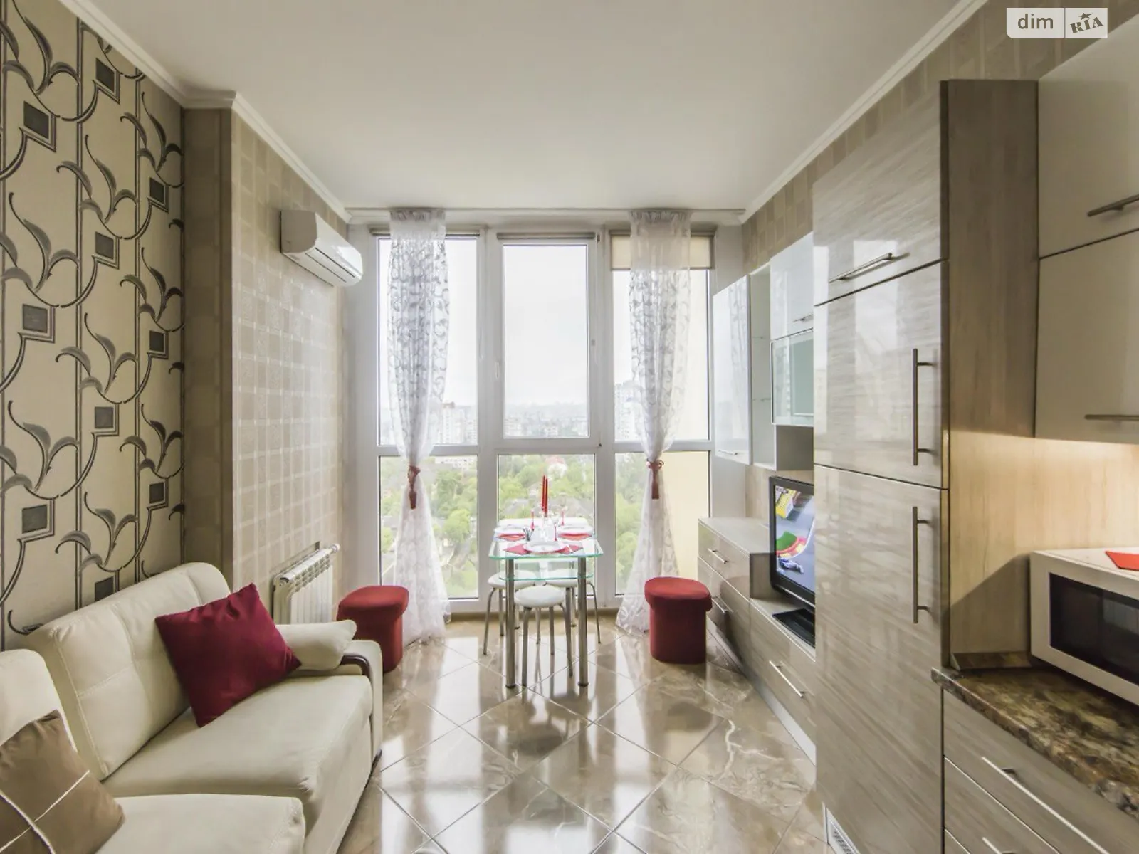 Сдается в аренду 2-комнатная квартира в Киеве, ул. Гната Хоткевича(Красногвардейская), 8А - фото 1