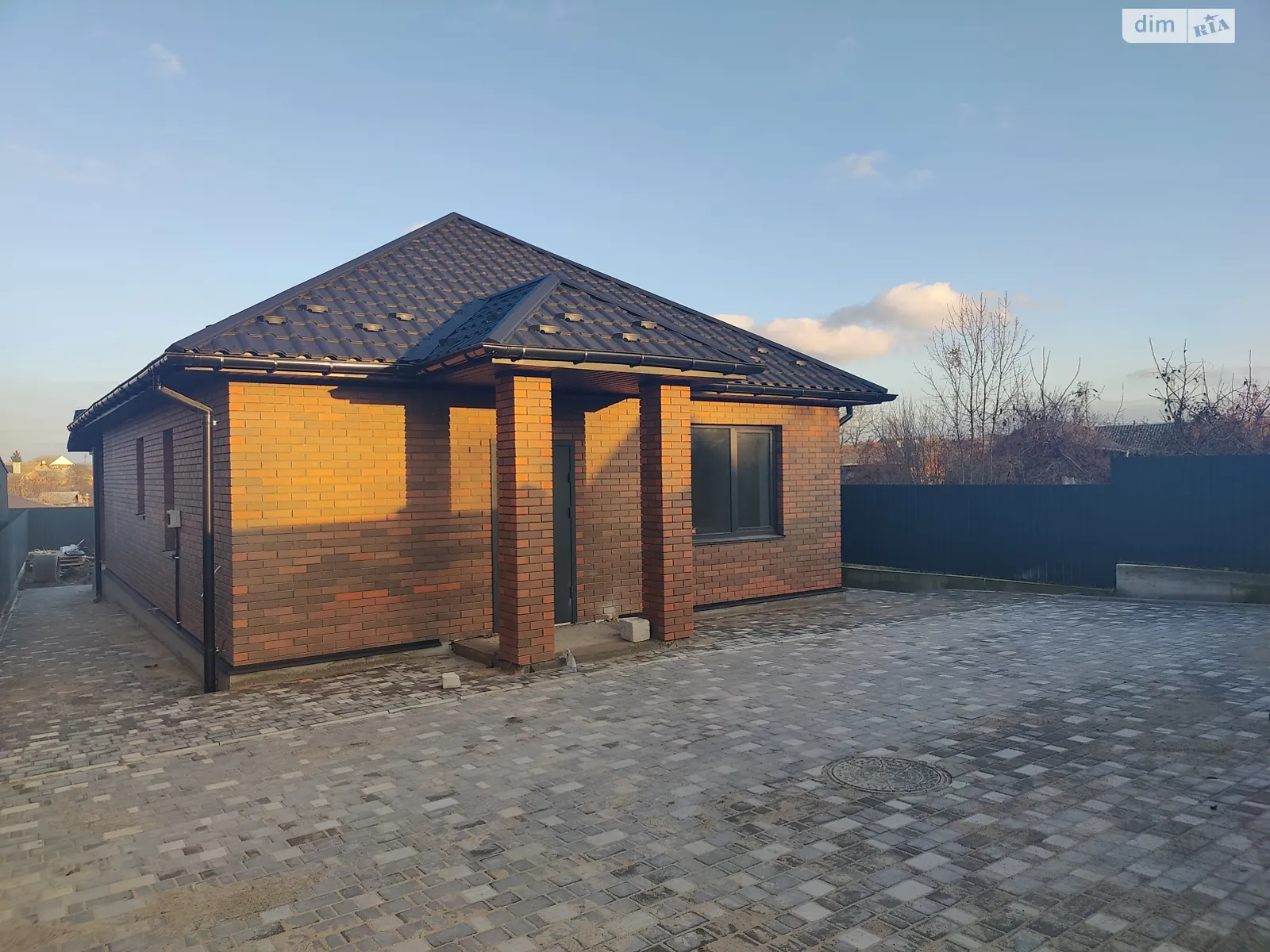 Продається одноповерховий будинок 80 кв. м з каміном, цена: 95000 $ - фото 1