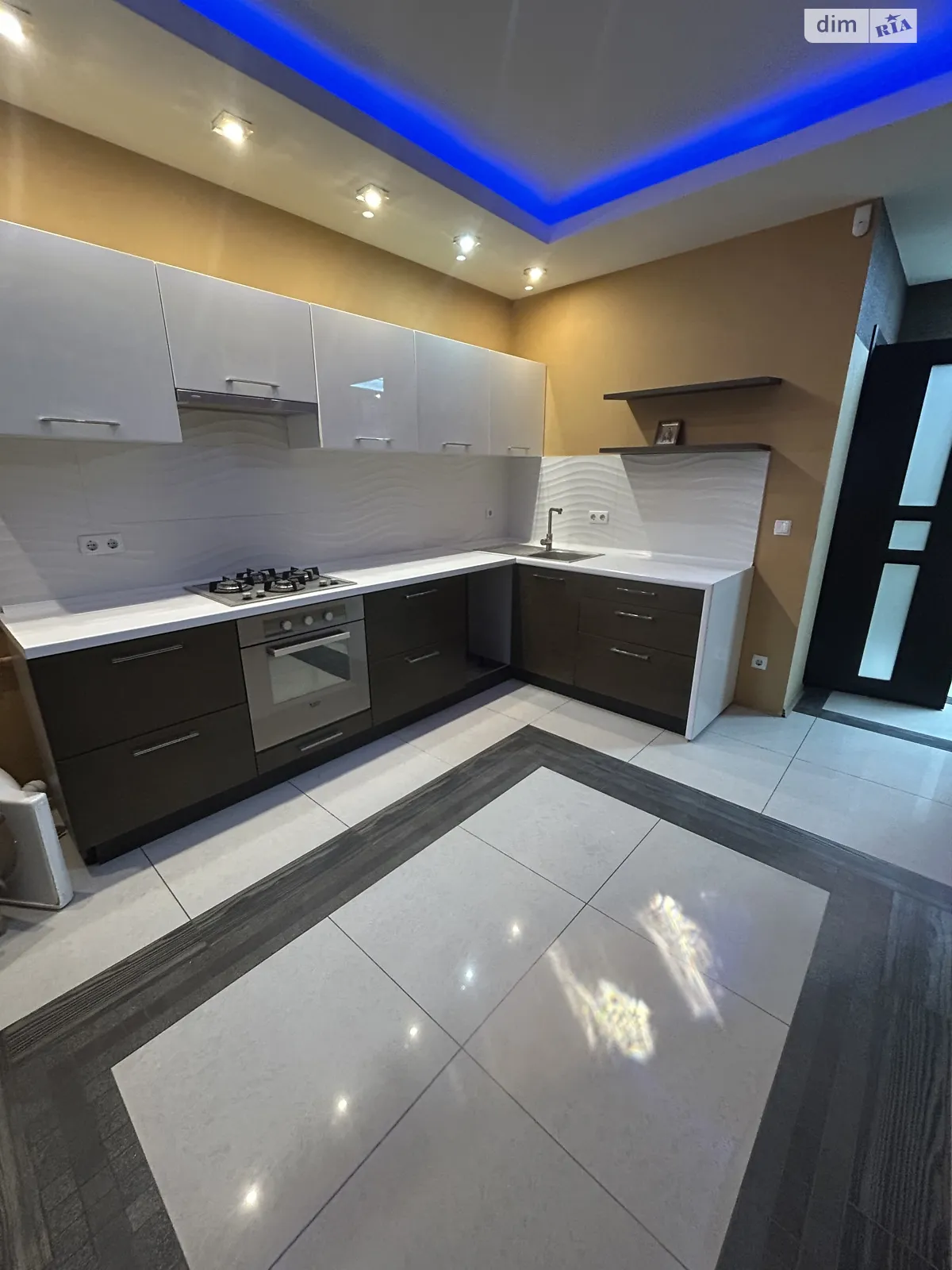 Продается 2-комнатная квартира 67 кв. м в Харькове, цена: 78000 $ - фото 1