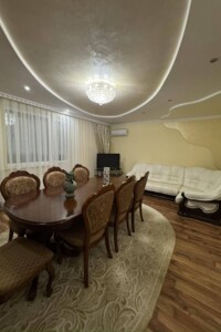 Долгосрочная аренда квартиры, Черновцы, р‑н. Первомайский, Главная улица, дом 275