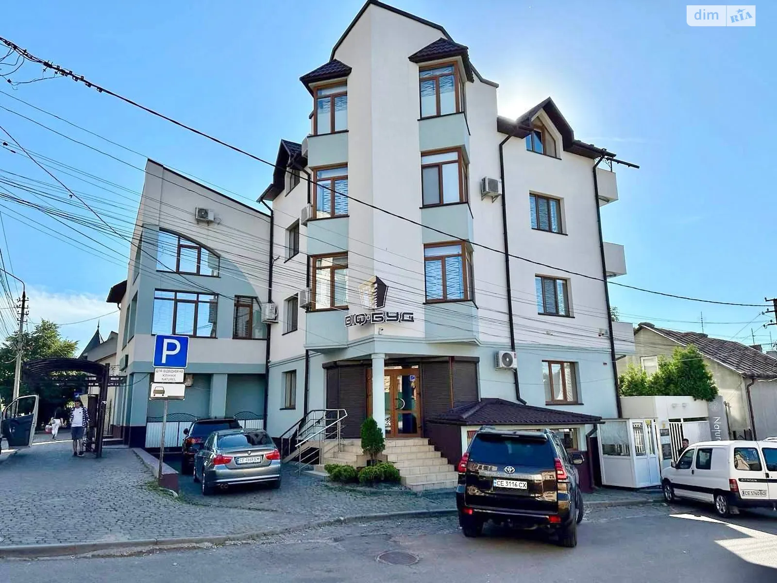 Продается помещения свободного назначения 430.1 кв. м в 3-этажном здании, цена: 980000 $ - фото 1