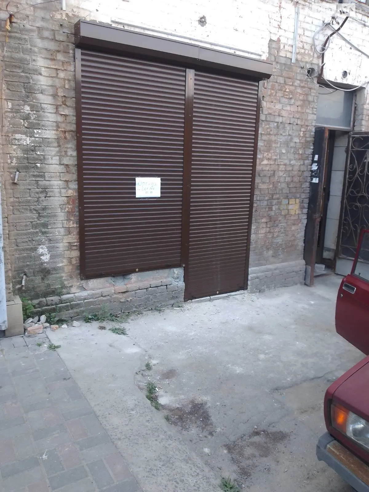 Сдается в аренду объект сферы услуг 44.8 кв. м в 3-этажном здании, цена: 8000 грн - фото 1