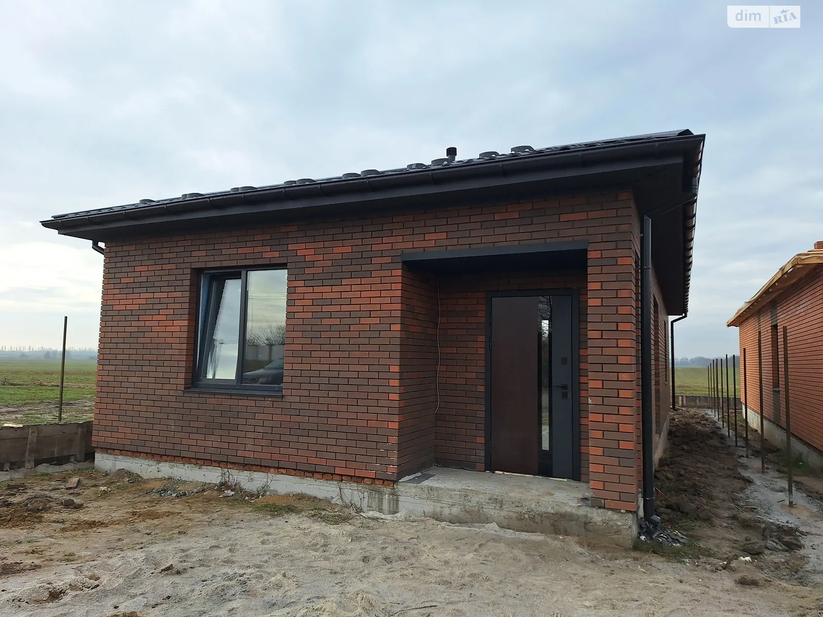 Продається одноповерховий будинок 80 кв. м з бесідкою, цена: 79000 $ - фото 1