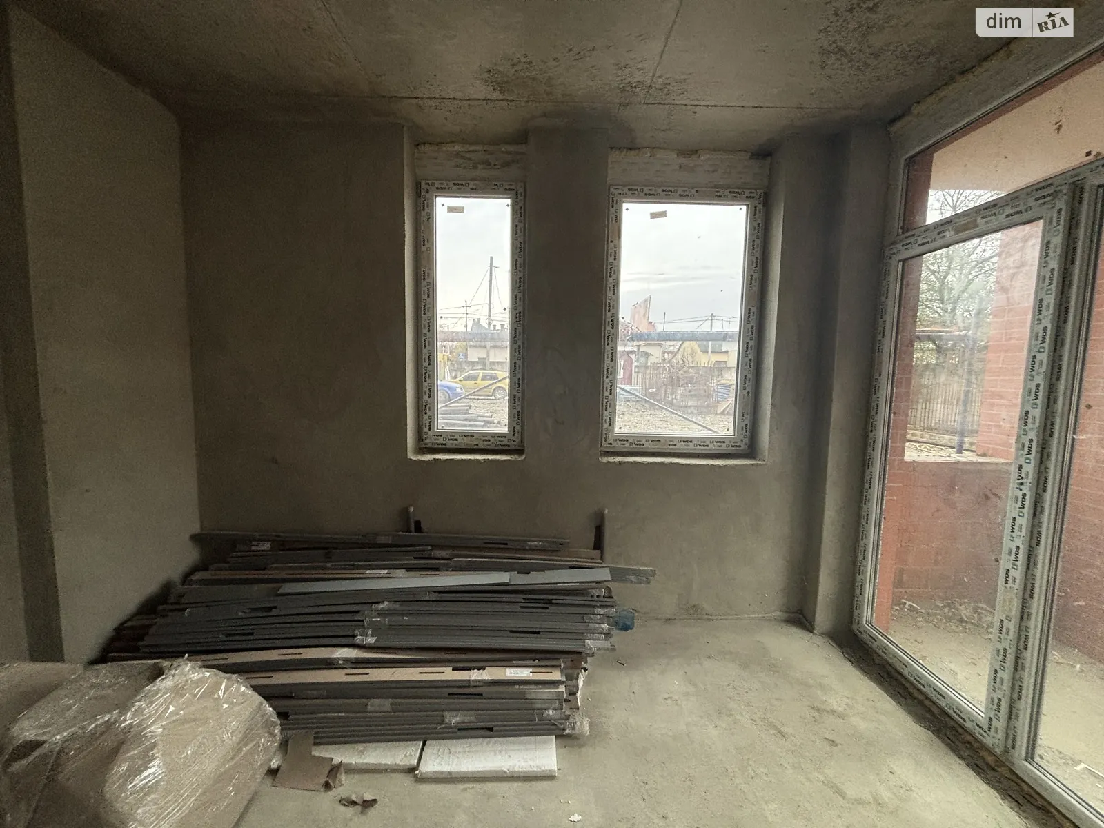 Продается 1-комнатная квартира 32 кв. м в Ужгороде, ул. Карпатской Украины(Гагарина), 28В - фото 1