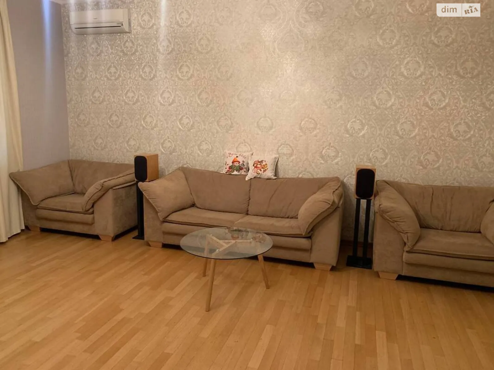 Сдается в аренду 4-комнатная квартира 150 кв. м в Киеве, просп. Владимира Ивасюка, 10А - фото 1