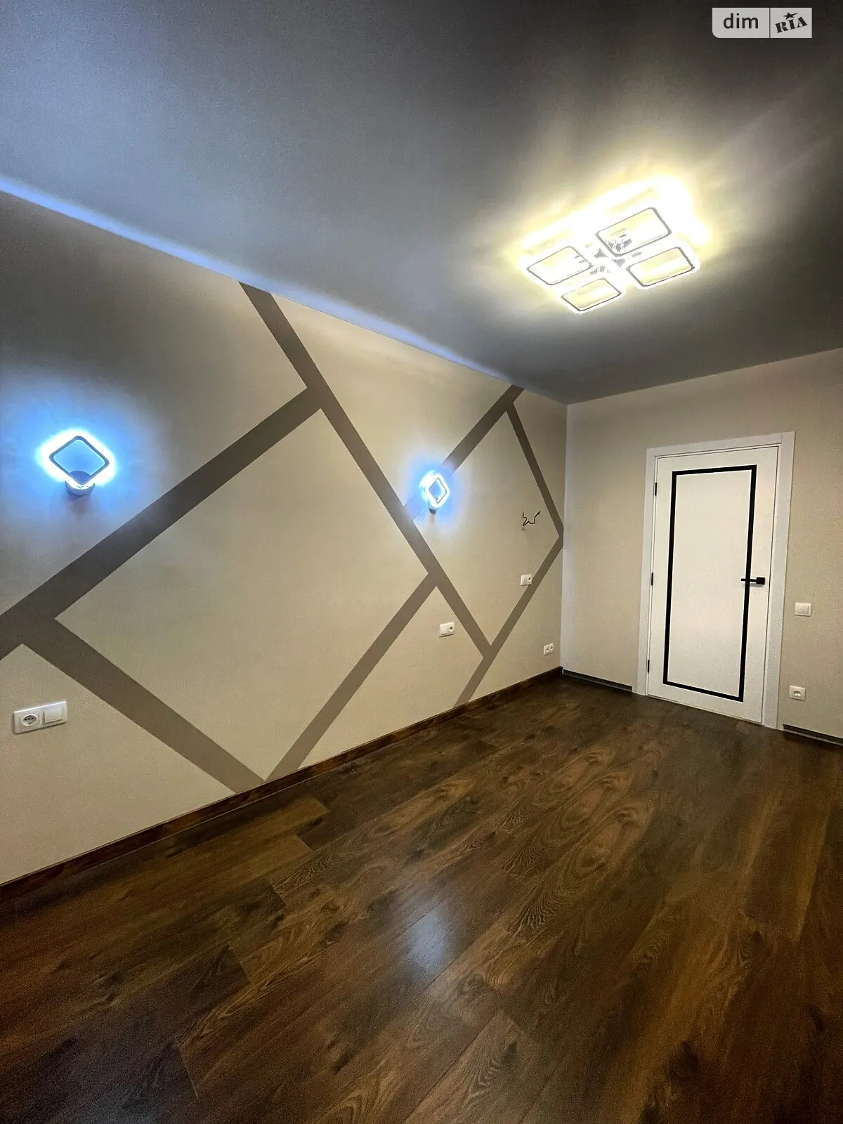 Продается 2-комнатная квартира 55.2 кв. м в Софиевской Борщаговке, ул. Соборная, 126/19 - фото 1