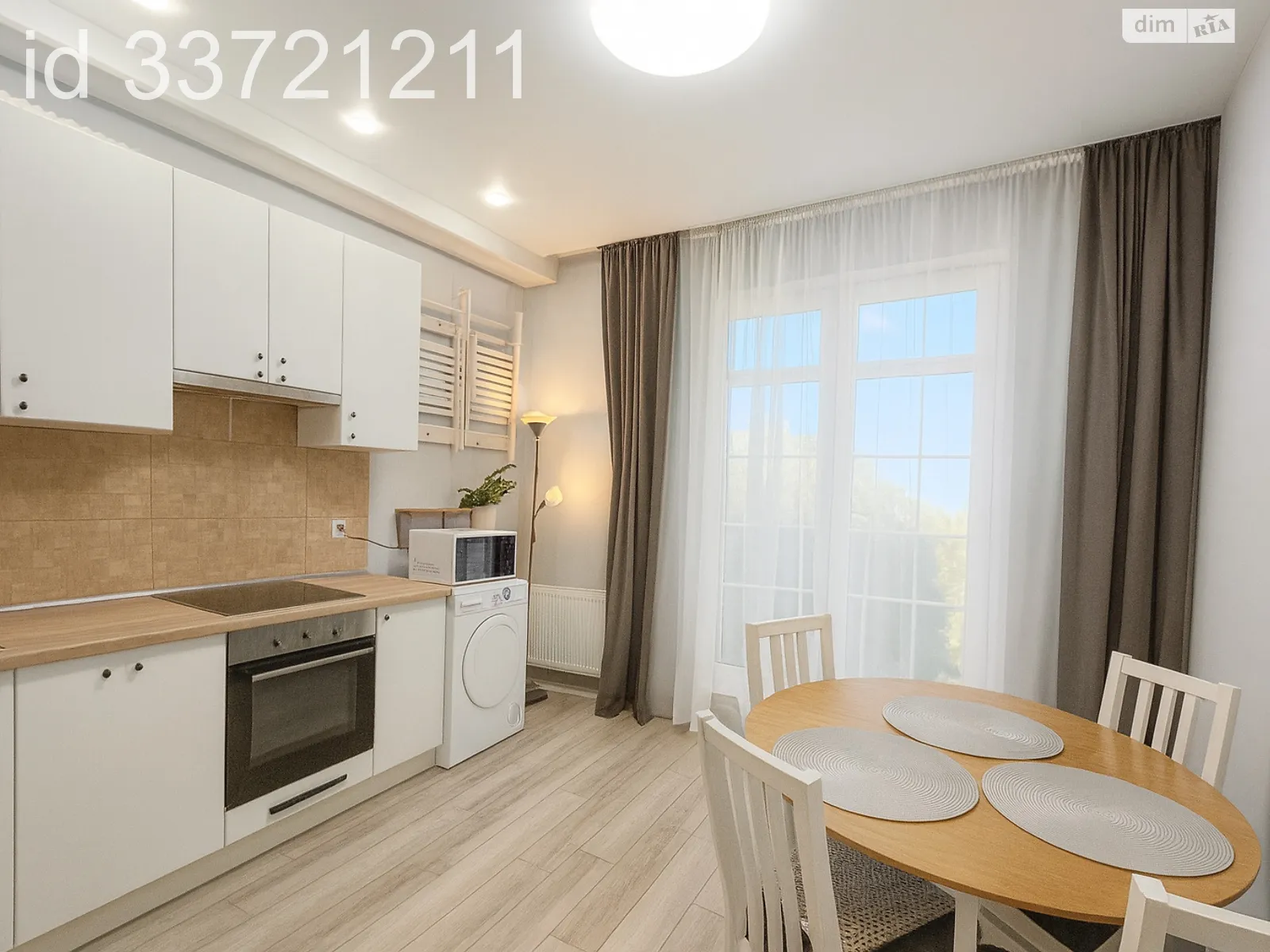 Продается 1-комнатная квартира 38.5 кв. м в Киеве, ул. Михаила Максимовича - фото 1