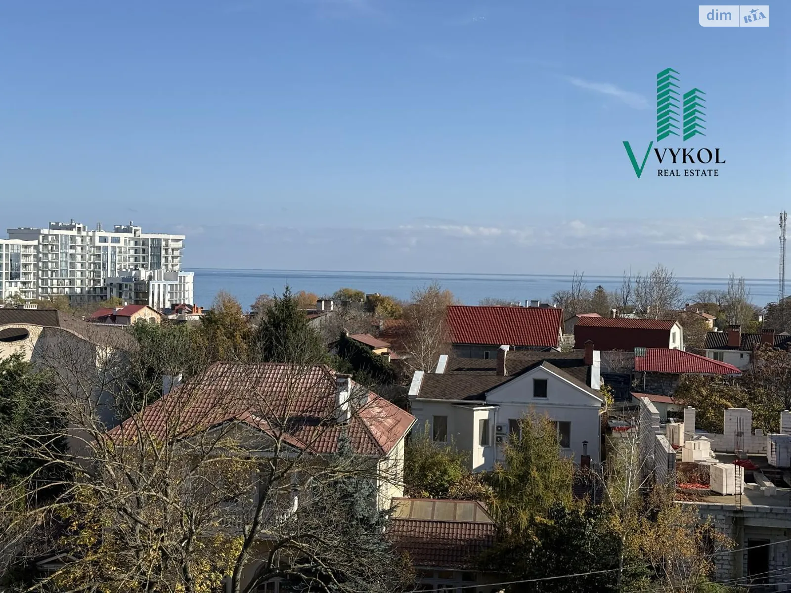 Продається 4-кімнатна квартира 114 кв. м у Одесі, Фонтанська дор., 62К - фото 1