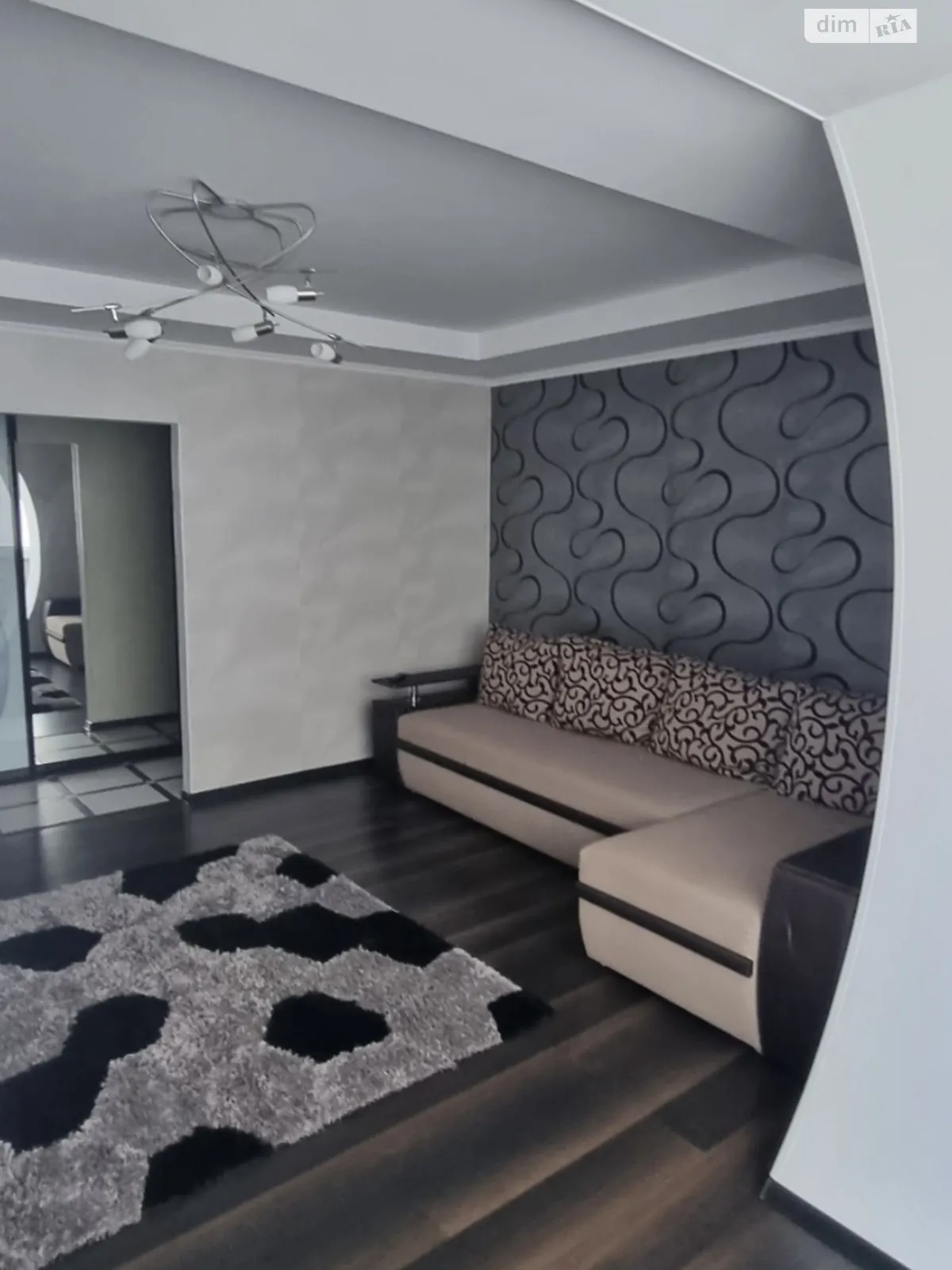 Сдается в аренду 1-комнатная квартира 78 кв. м в Хмельницком, просп. Мира, 54 - фото 1