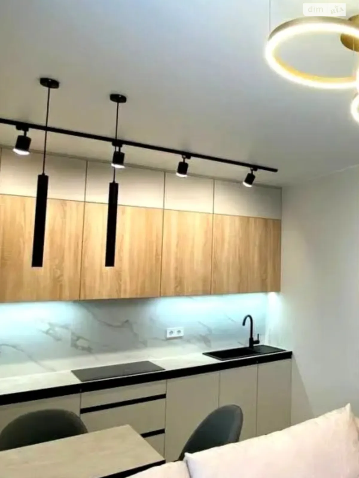 Продается 2-комнатная квартира 63 кв. м в Киеве, ул. Сергeя Данченко, 34А - фото 1