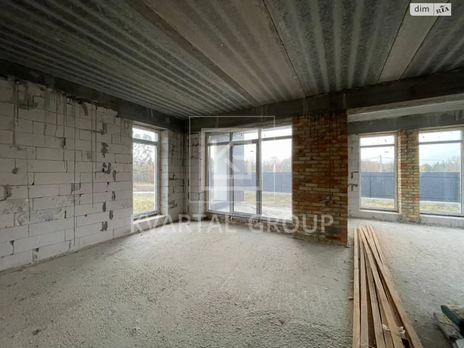 Продается дом на 2 этажа 111 кв. м с баней/сауной, цена: 85000 $ - фото 1