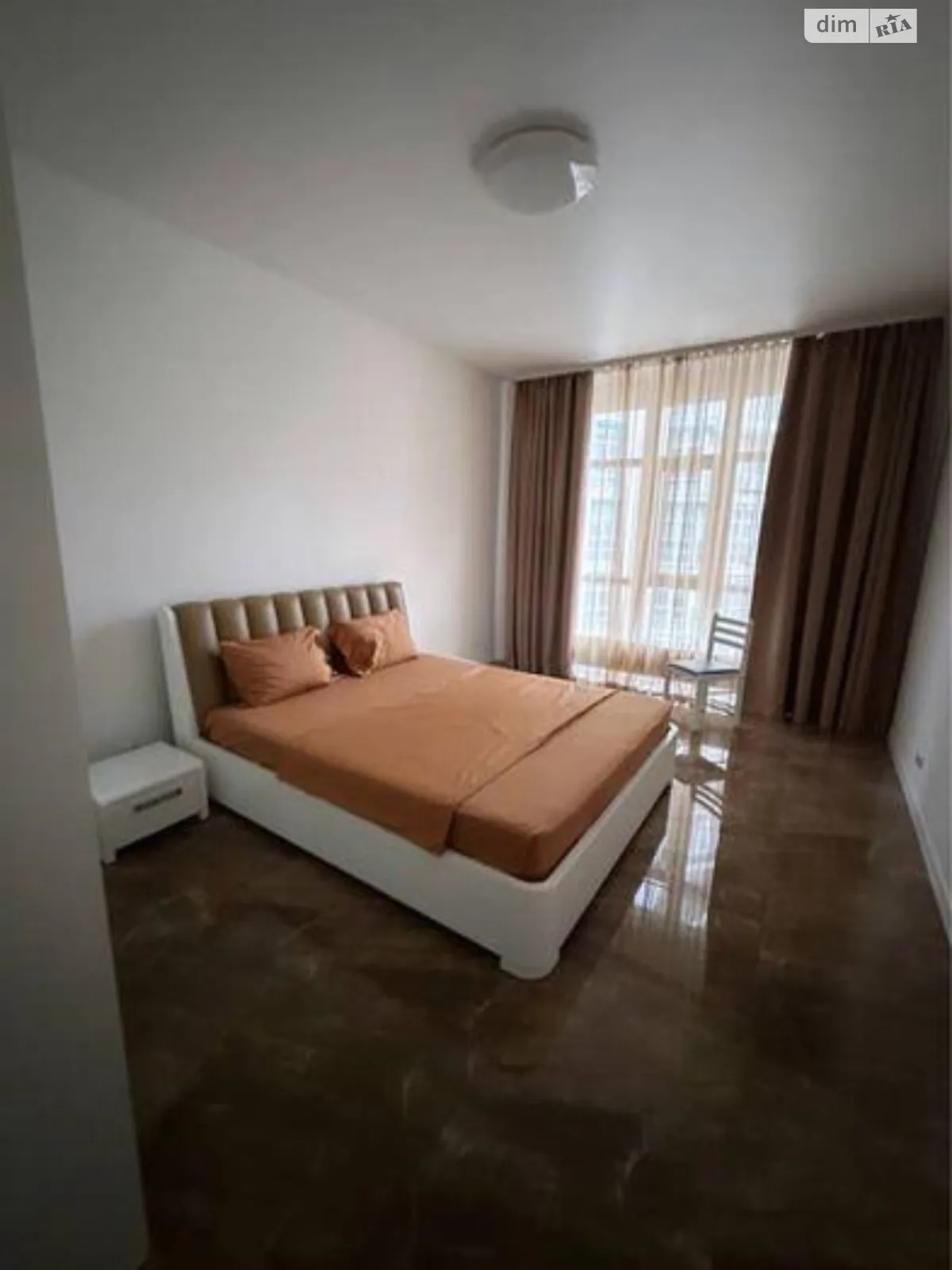 Продається 3-кімнатна квартира 90 кв. м у Києві, вул. Саперне Поле, 12 - фото 1