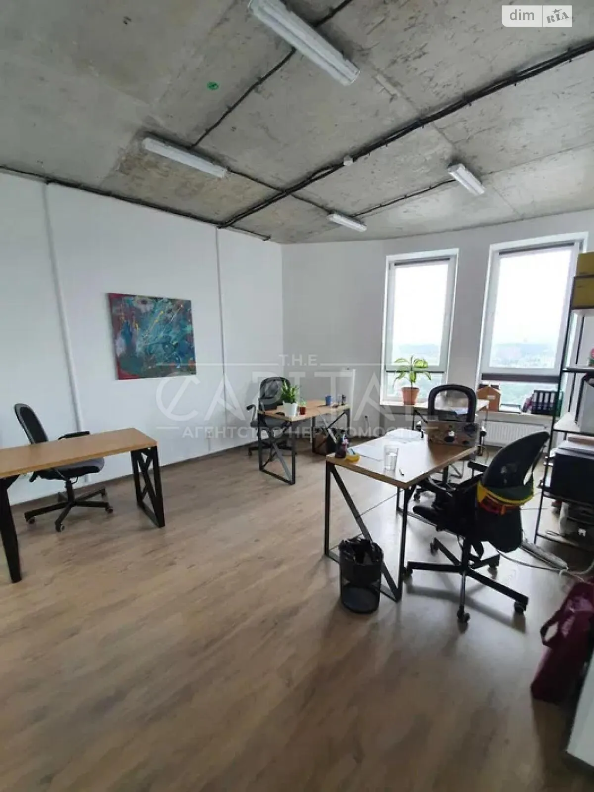 Здається в оренду офіс 288.3 кв. м в бізнес-центрі, цена: 3100 $ - фото 1