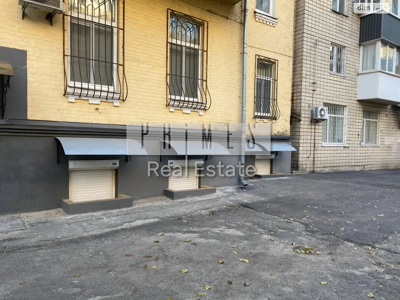 Продается офис 119.4 кв. м в бизнес-центре, цена: 250000 $ - фото 1