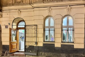 Довгострокова оренда комерційного приміщення, Львів, р‑н. Підзамче, Хмельницького Богдана вулиця, буд. 48