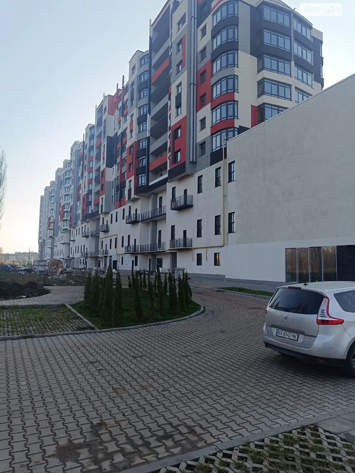 Продается 1-комнатная квартира 42.33 кв. м в Хмельницком, ул. Прибугская, 5/1 - фото 1