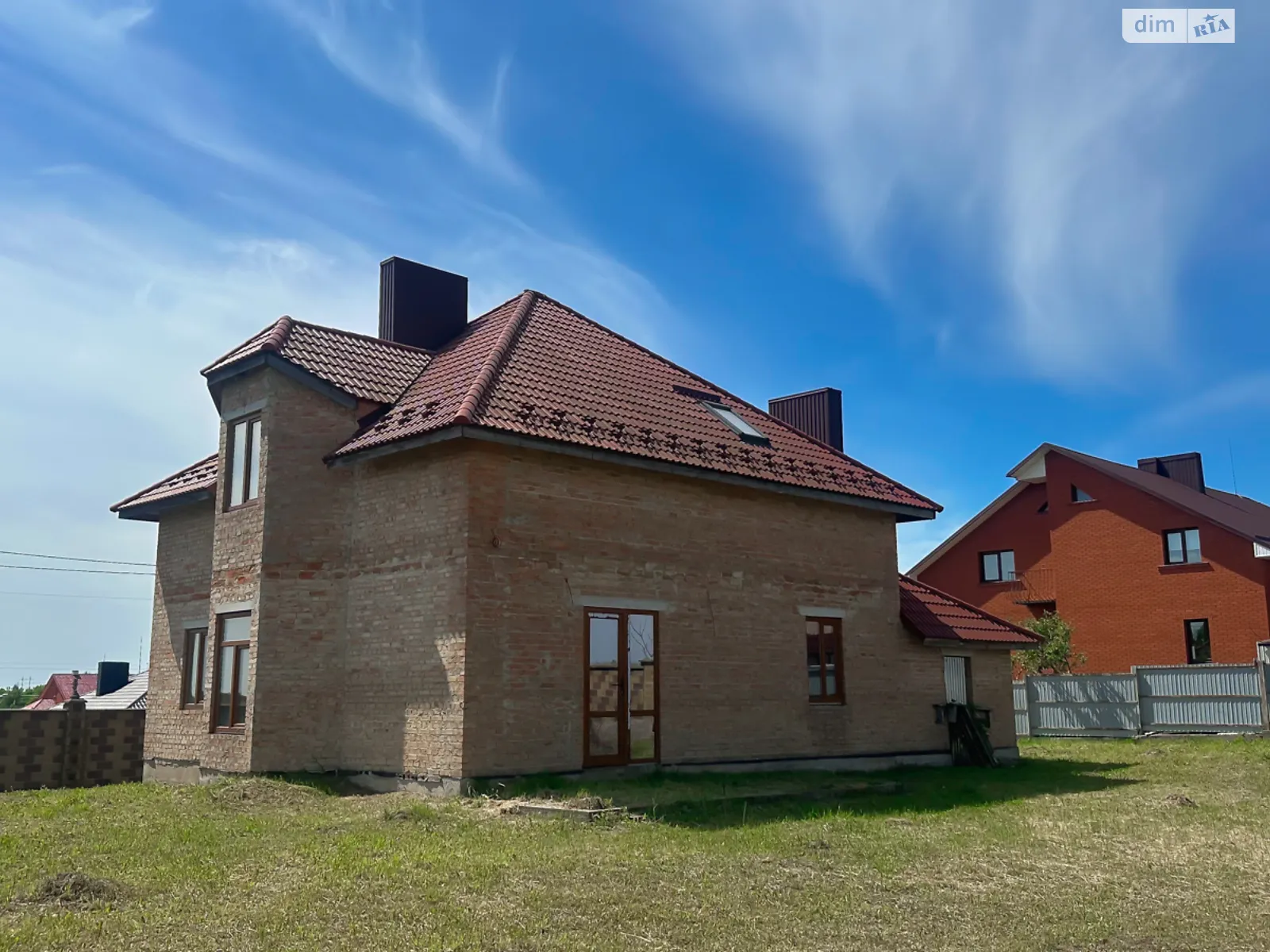 Продається будинок 2 поверховий 215 кв. м з подвалом, цена: 84900 $ - фото 1